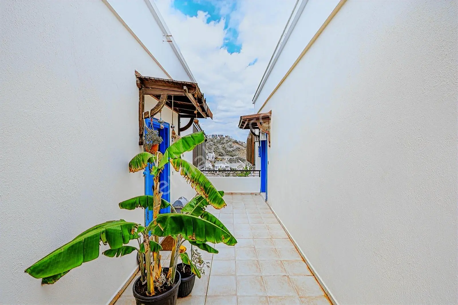 Gümüşlük Jasmine Residence'da! 80 M² Özel Teraslı, Şömineli 2+1 - Görsel 18