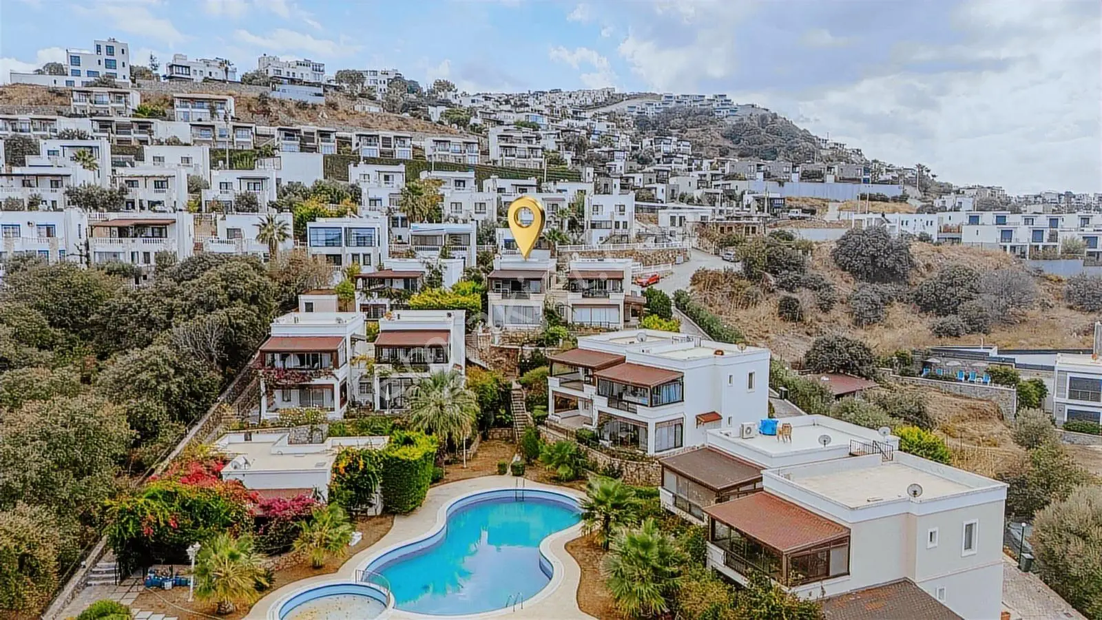 Gümüşlük Jasmine Residence'da! 80 M² Özel Teraslı, Şömineli 2+1 - Görsel 36