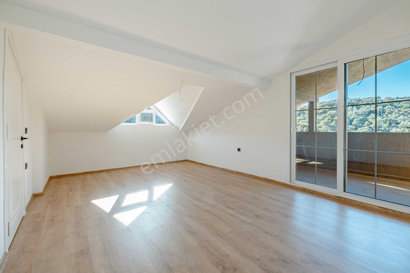 Meşelik Doğa Manzaralı Müstakil Havuzlu 5 + 1 İkiz Villa - Görsel 41