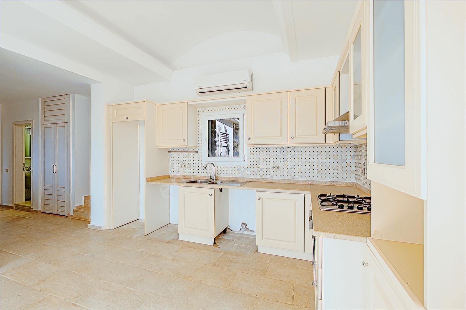 Gümüşlük, Dream Houses Sitesinde, Deniz Manzaralı Satılık Villa - Görsel 12