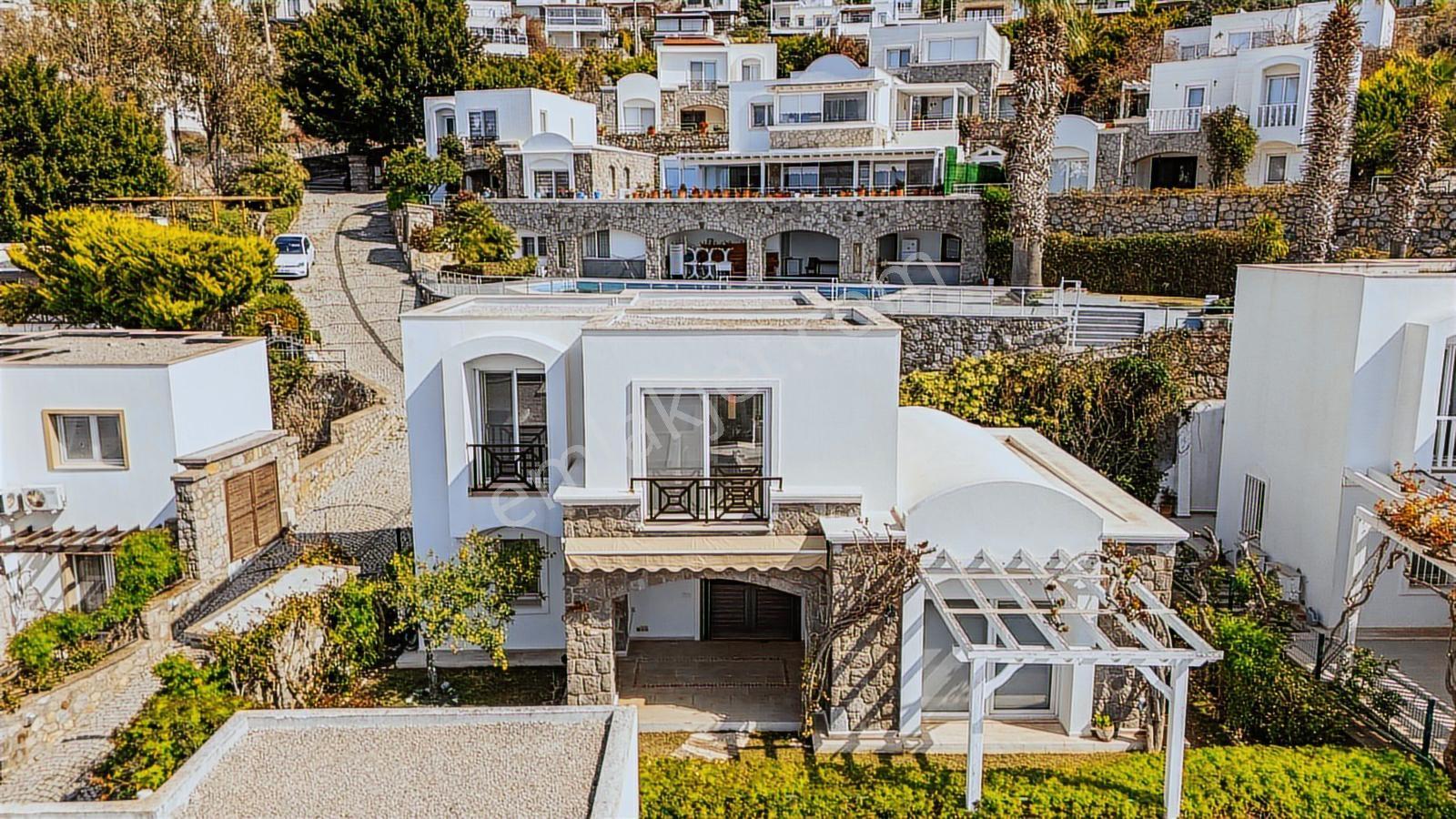 Gümüşlük, Dream Houses Sitesinde, Deniz Manzaralı Satılık Villa - Görsel 33