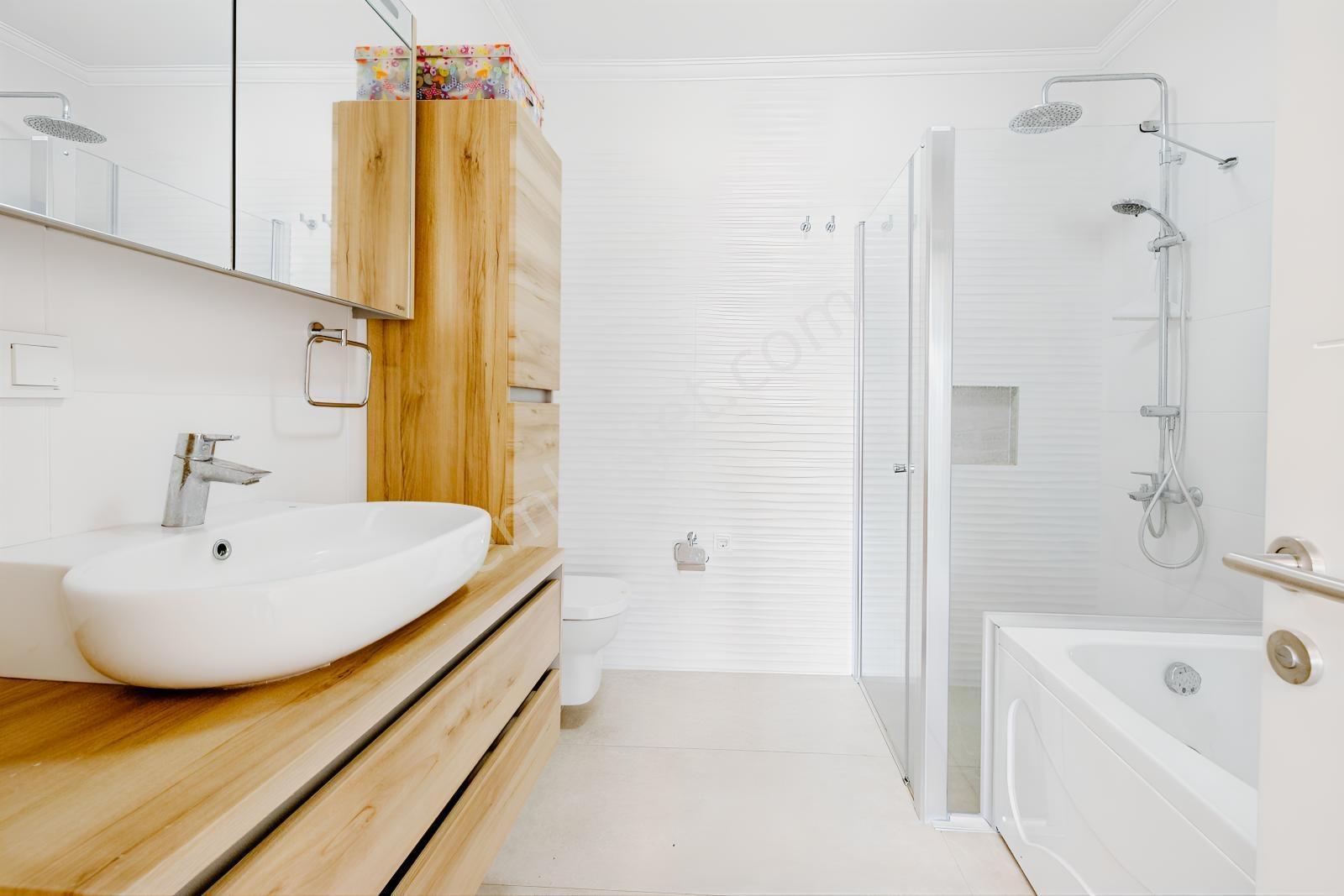 Bodrum Kargı Koyu'nda Muhteşem Manzaraya Sahip Tripleks Villa - Görsel 33