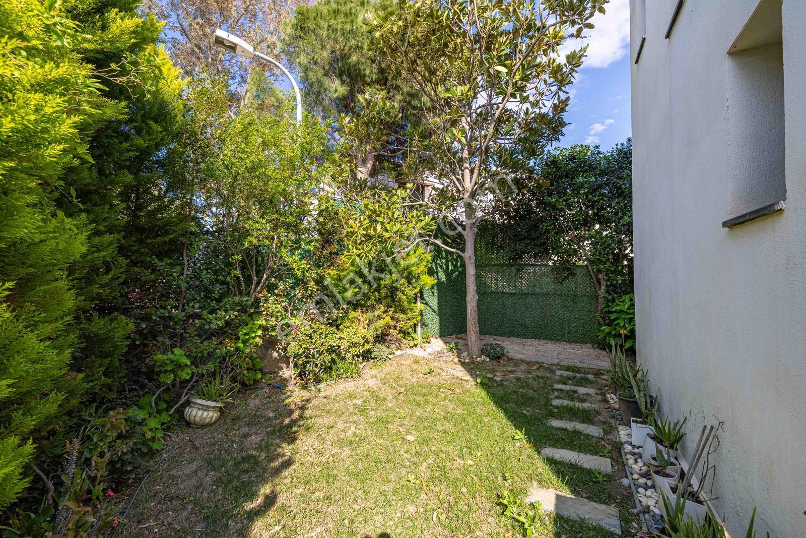 Bodrum Kargı Koyu'nda Muhteşem Manzaraya Sahip Tripleks Villa - Görsel 22