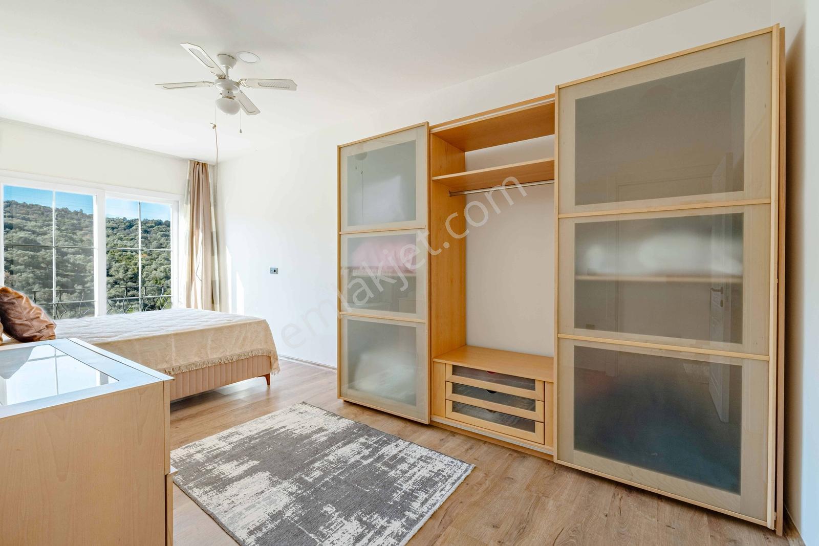 Kiralık Meşelik Doğa Manzaralı Müstakil Havuzlu 5 + 1 İkiz Villa - Görsel 7
