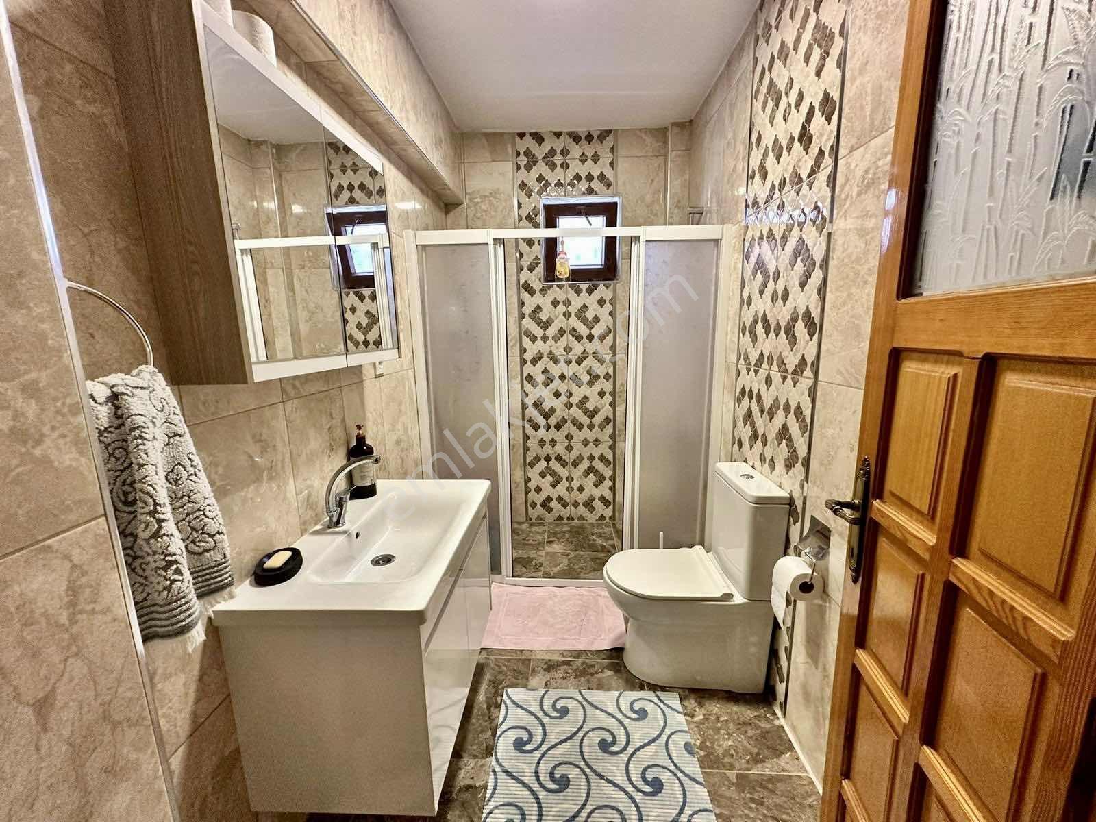 Güçlü Kardeşler Denize 150m 3+1 Teraslı Kat Dubleksi - Görsel 14