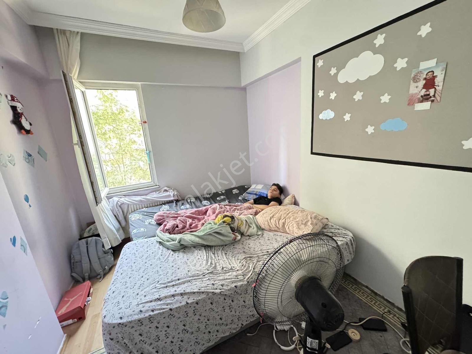 Esenyurt Cumhuriyet Mahallesinde Satılık 3+1 Sitede Ferah Daire - Görsel 9
