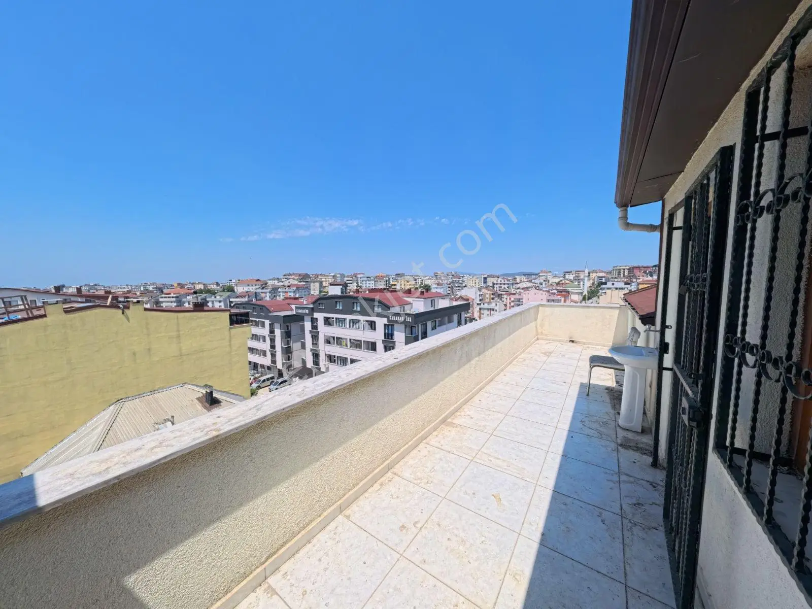 Özgürlük Mah.5+1 Çift Mutfaklı Asansörlü Kiralık Üst Dubleks - Görsel 2