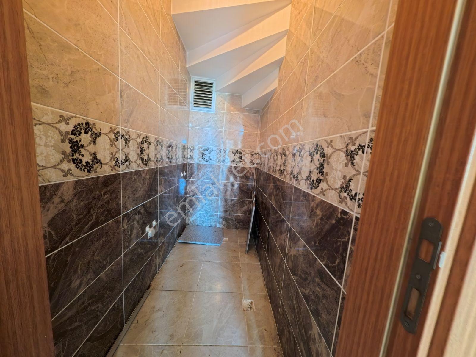 Özgürlük Mah.5+1 Çift Mutfaklı Asansörlü Kiralık Üst Dubleks - Görsel 18