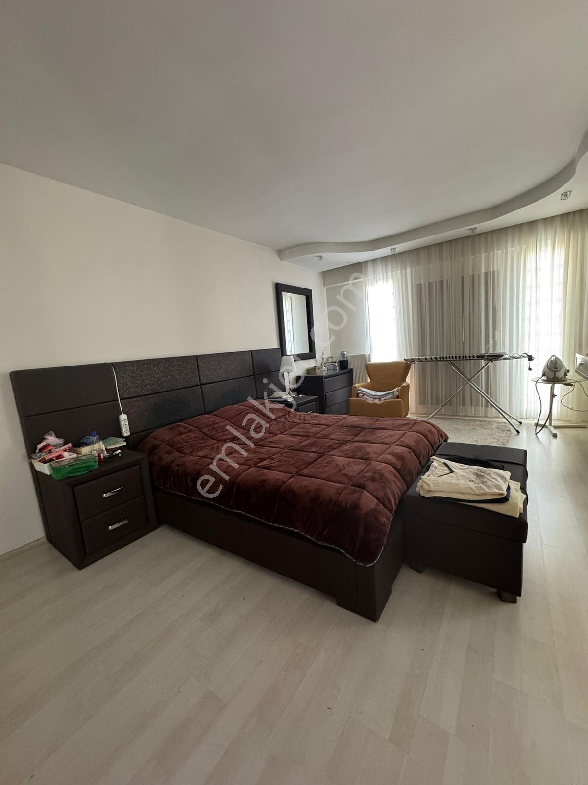 Denizli Yenişehir Mahallesi'nde Satılık Tripleks 220 M2 Villa - Görsel 8