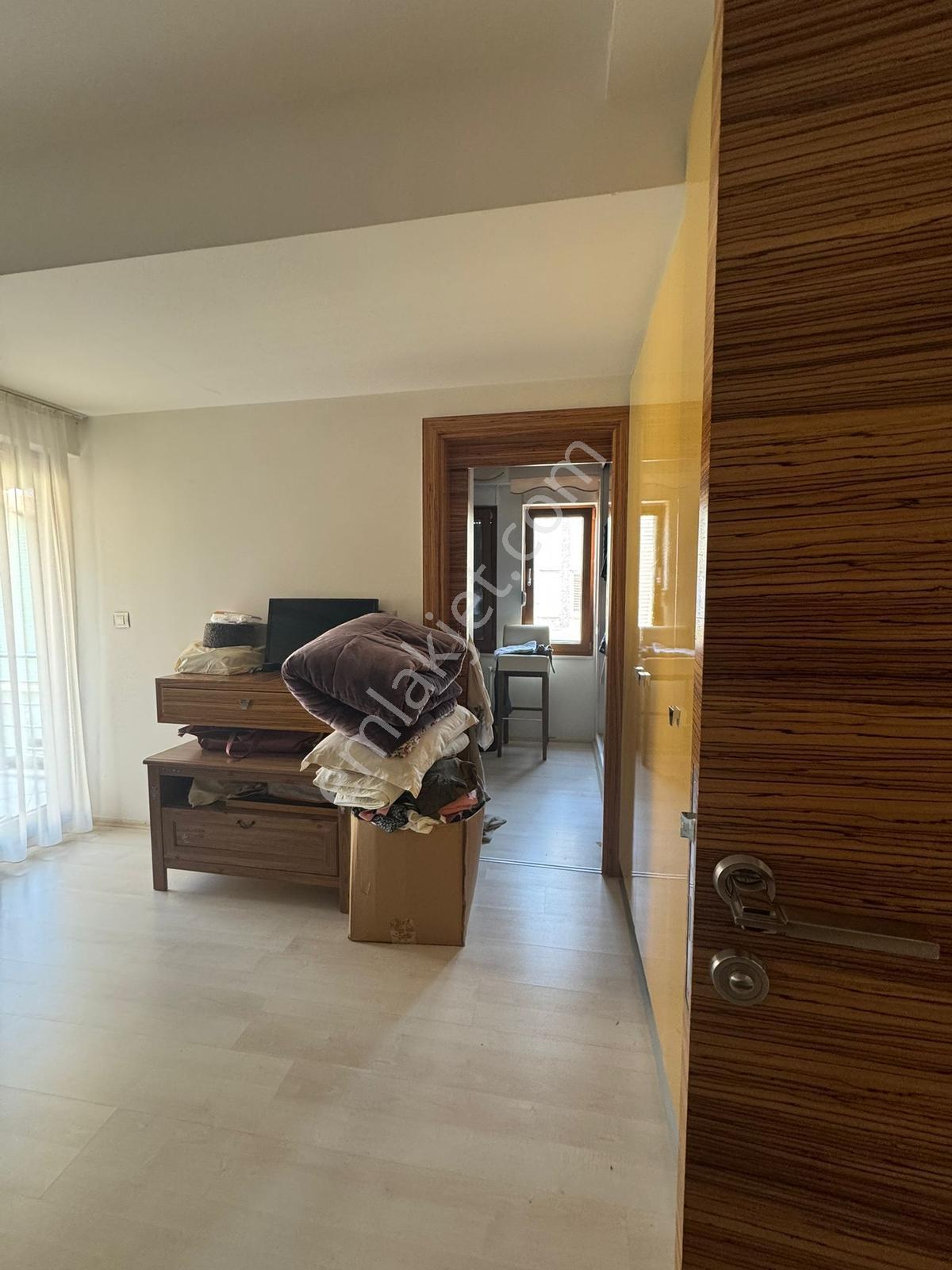 Denizli Yenişehir Mahallesi'nde Satılık Tripleks 220 M2 Villa - Görsel 16