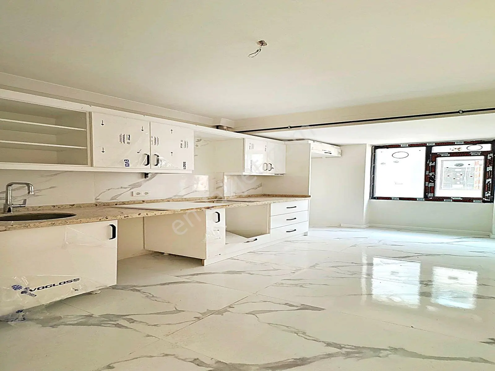 Cadde34 Yapı'dan Güzelyurt Metrobüse 5 Dk. 4+1 Sıfır Satılık Dubleks Daire!!