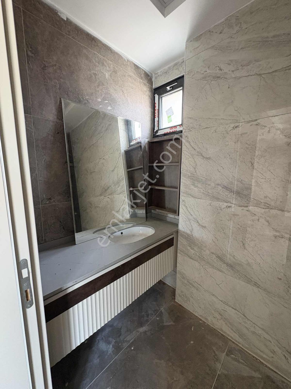 Alaaddin Okçu Satıyor Merkezi Konumda Tekli Villa - Görsel 12