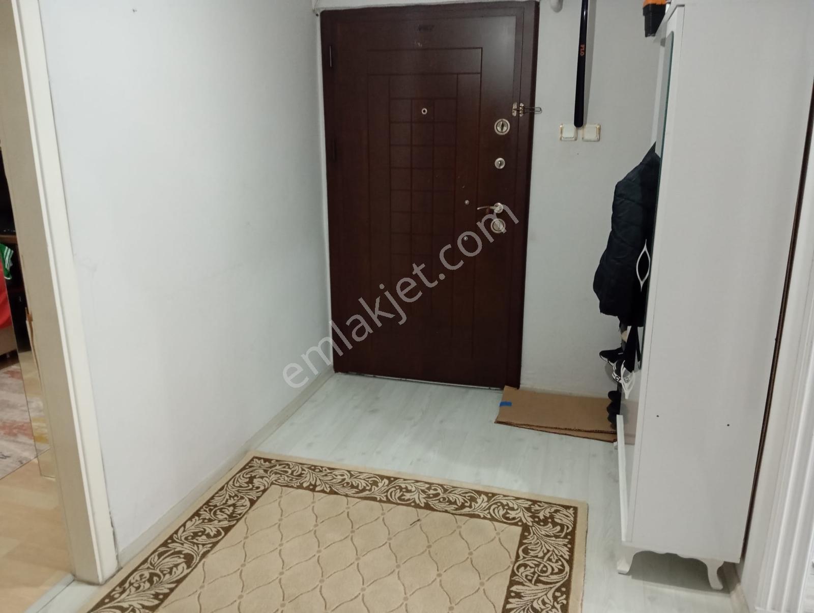 Karamazakta 3+1 120 M2 Kombili Daire Işıklar Lisesi Yakını - Görsel 11