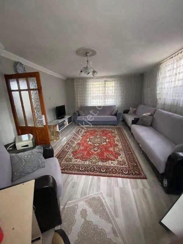 Niğde Mrz Selçuk Mah. Selçuk İlk Okulu Yanı Satılık Daire - Görsel 5