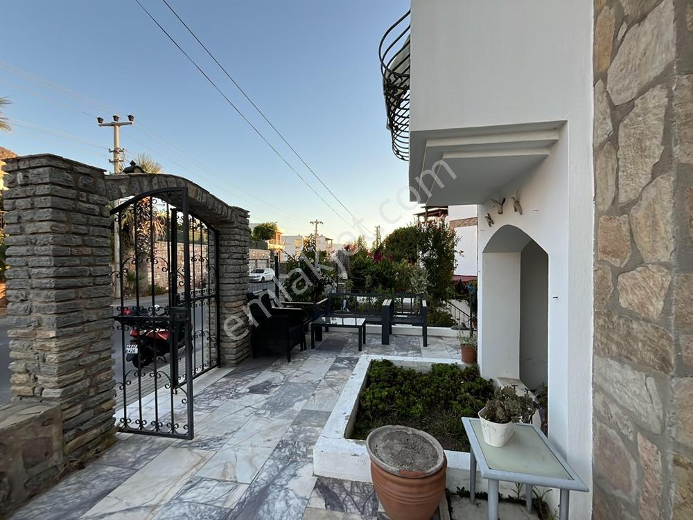 Turgutreis'de Deniz Manzaralı Full Eşyalı 3+1 Kiralık Daire - Görsel 13