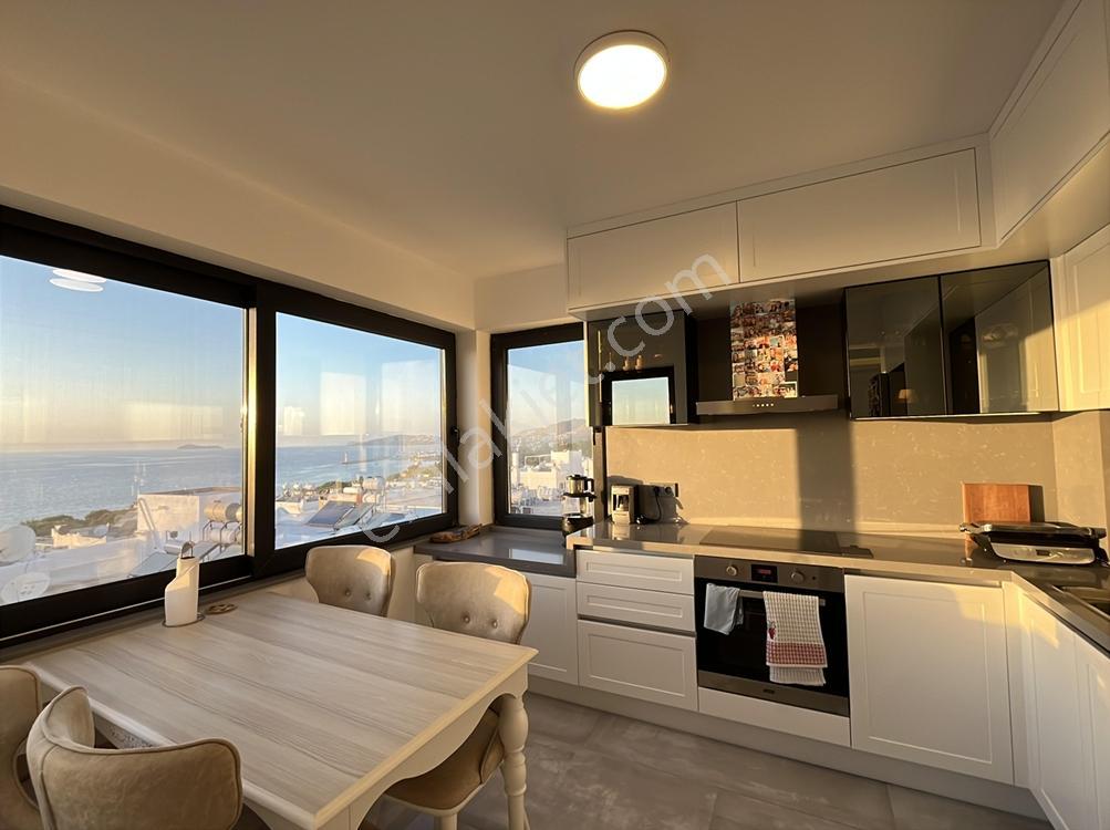 Turgutreis'de Deniz Manzaralı Full Eşyalı 3+1 Kiralık Daire - Görsel 9