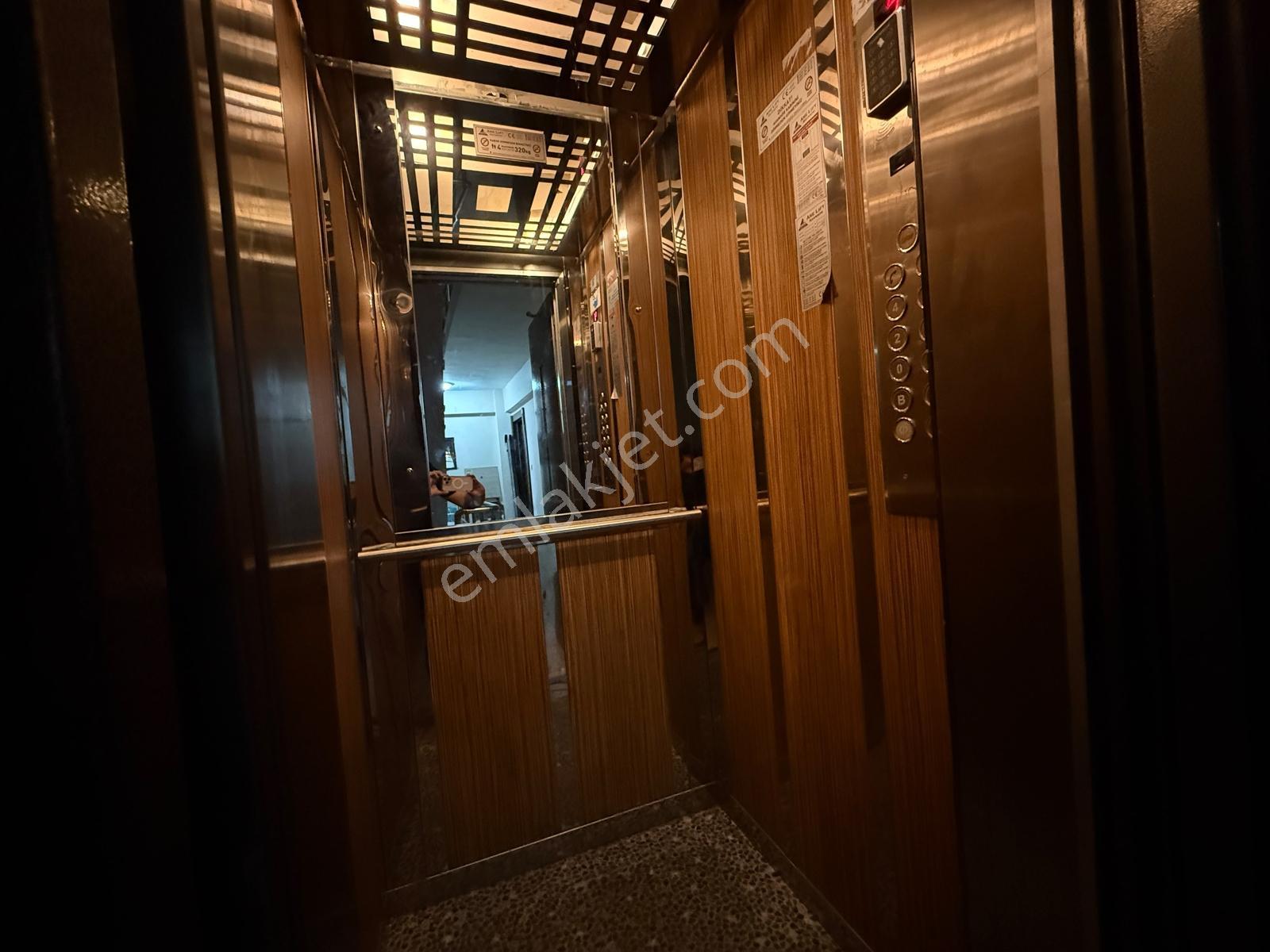 Selahattin Eyübi Mah'de 2+1 110 M² İskanlı Temiz Geniş Arakat !! - Görsel 9