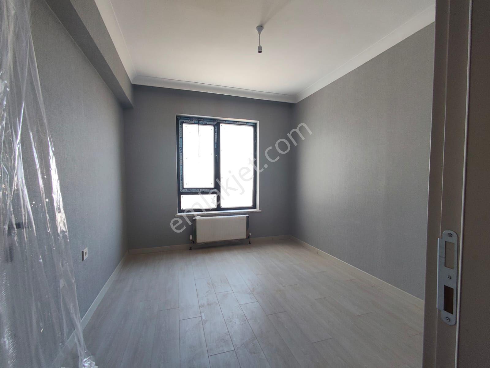 Yılmaz Gayrımenkulden Şehir Manzaralı 4+1 Giyinme Odalı Ebeveyn Banyolu 15 Katlı Bınanın 14 Katı - Görsel 22