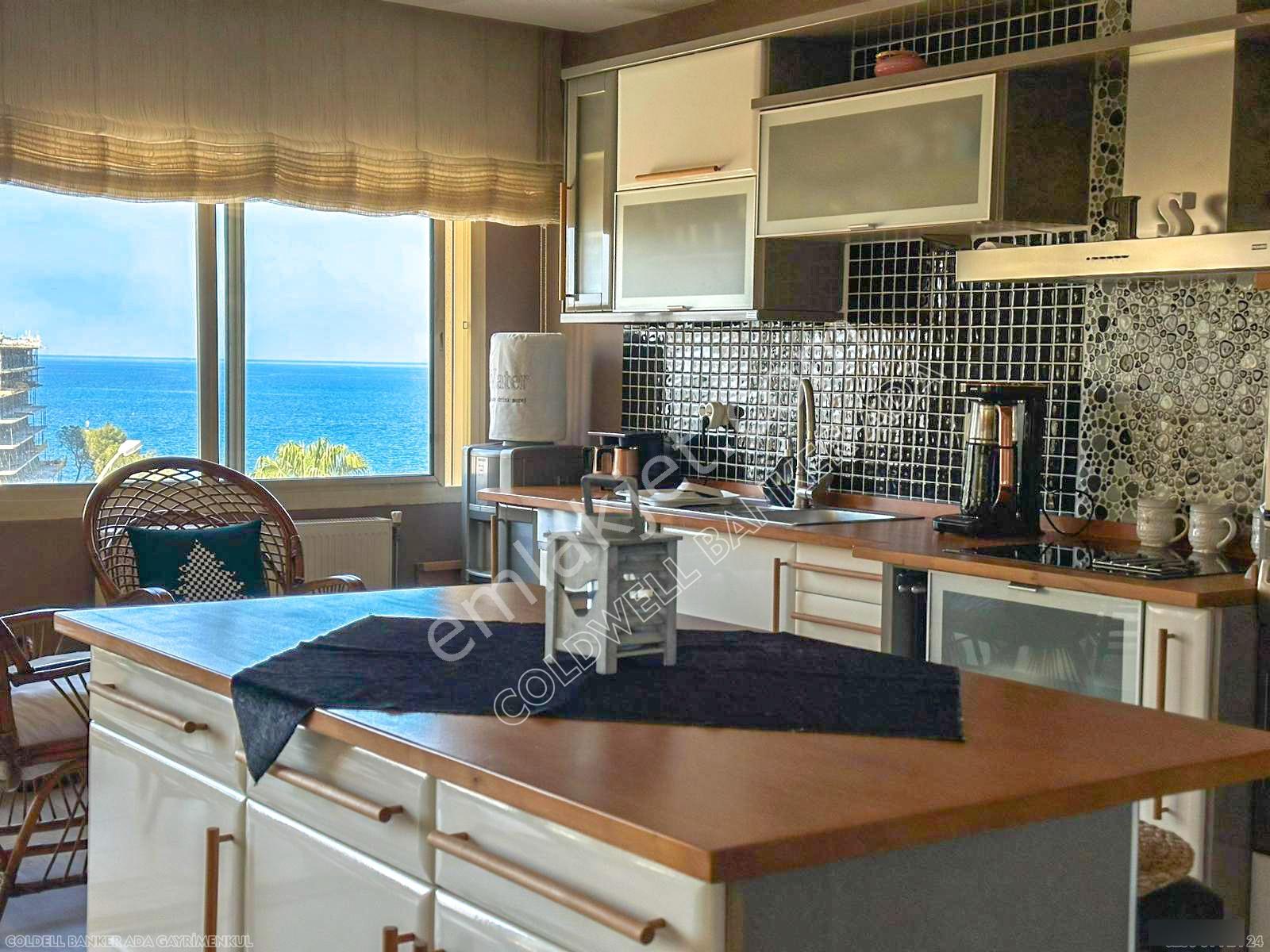 Kuşadası Marina Ege Vista Evlerinde Satılık 3+1 Prestijli Daire - Görsel 11