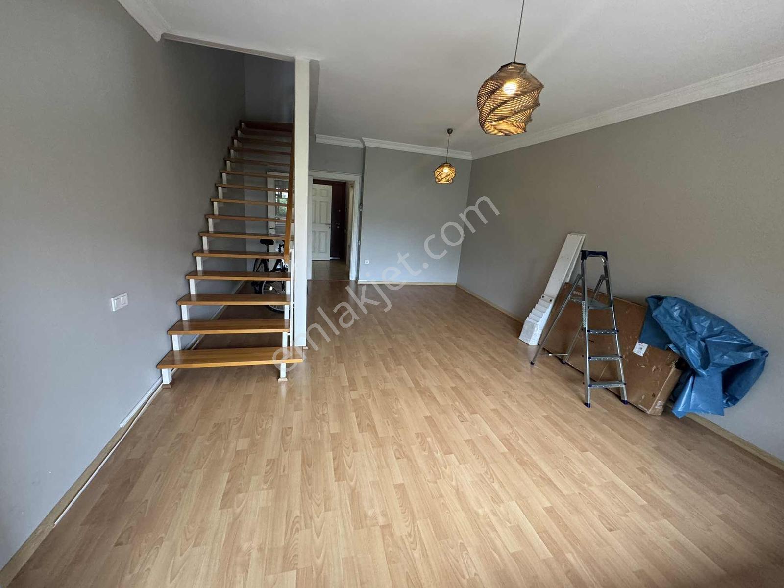 Kocaeli Zimit Yahyakaptan Site İçi Kiralık Villa - Görsel 10