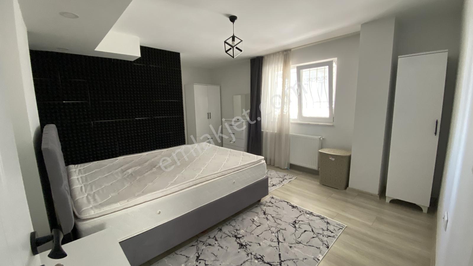 Bulut Emlak'tan Geniş Full Eşyalı 1+1 Kiralık Daire - Görsel 9