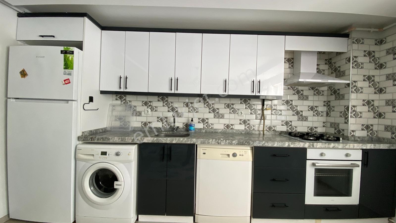 Bulut Emlak'tan Geniş Full Eşyalı 1+1 Kiralık Daire - Görsel 6