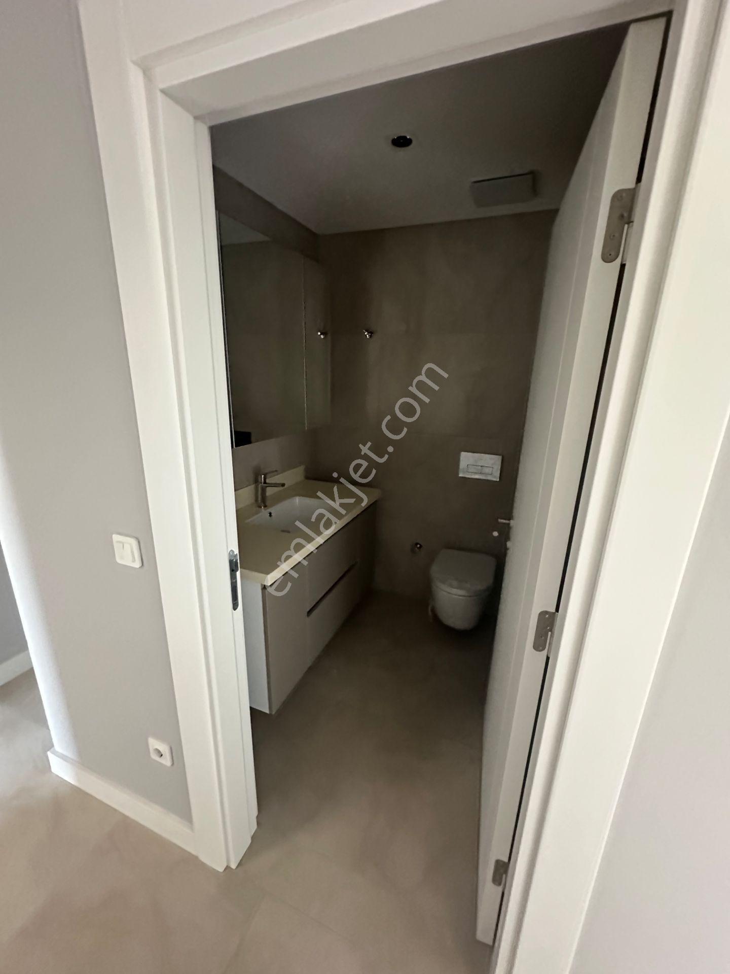 Fikirtepe Emlak Konut 6. Etap Panoramik Manzaralı Kiralık 2+1 - Görsel 12