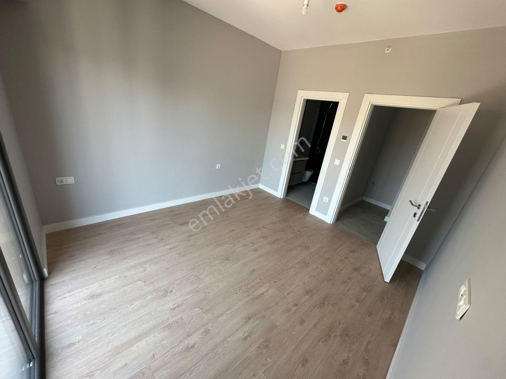 Fikirtepe Emlak Konut 6. Etap Panoramik Manzaralı Kiralık 2+1 - Görsel 17