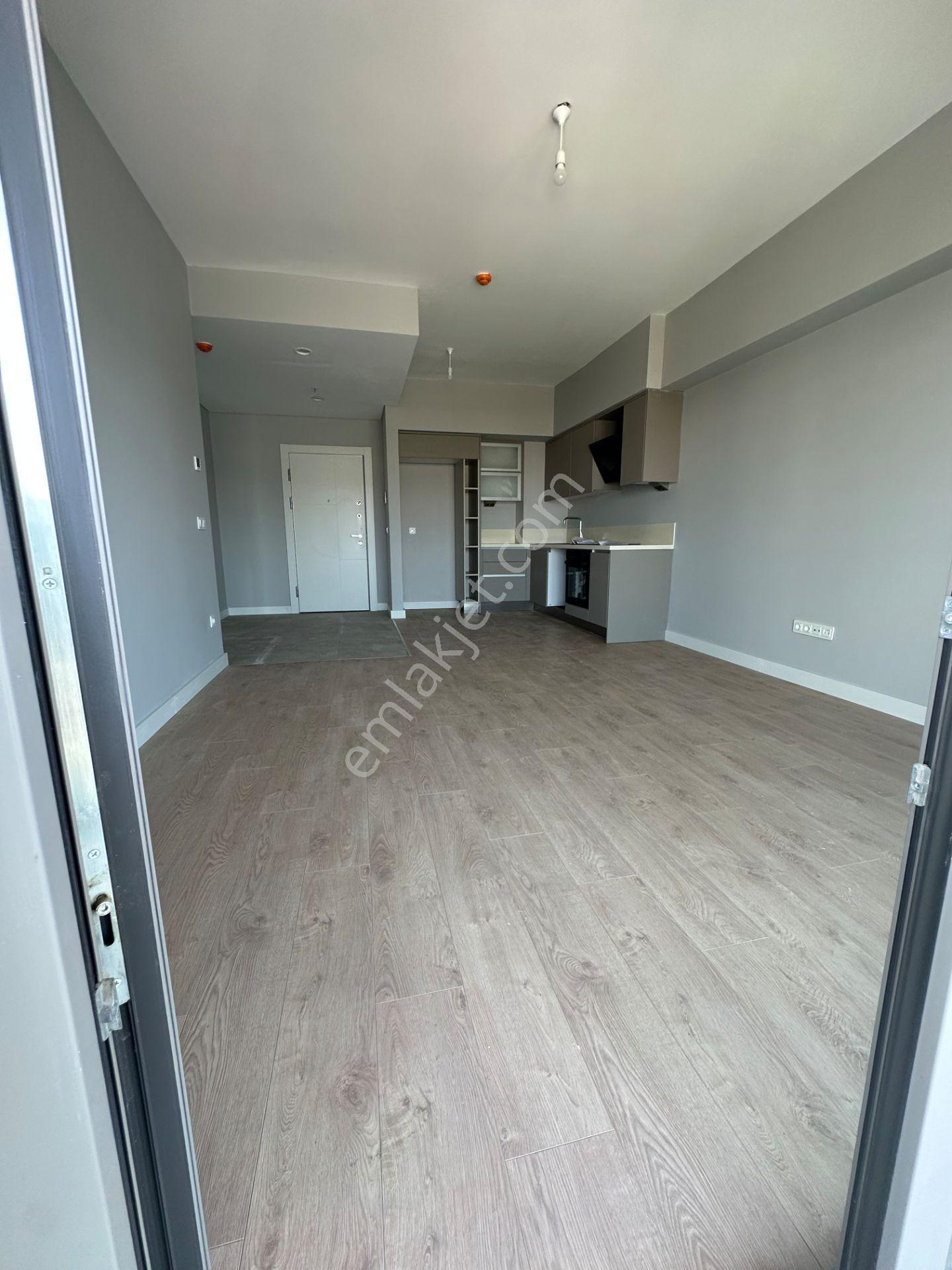 Fikirtepe Emlak Konut 6. Etap Panoramik Manzaralı Kiralık 2+1 - Görsel 9