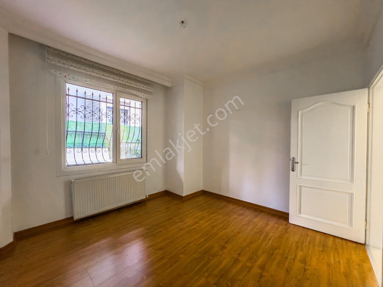 Florya Şenlikköy'de Tadilatlı Ve Temiz 3+1 Satılık Daire - Görsel 27