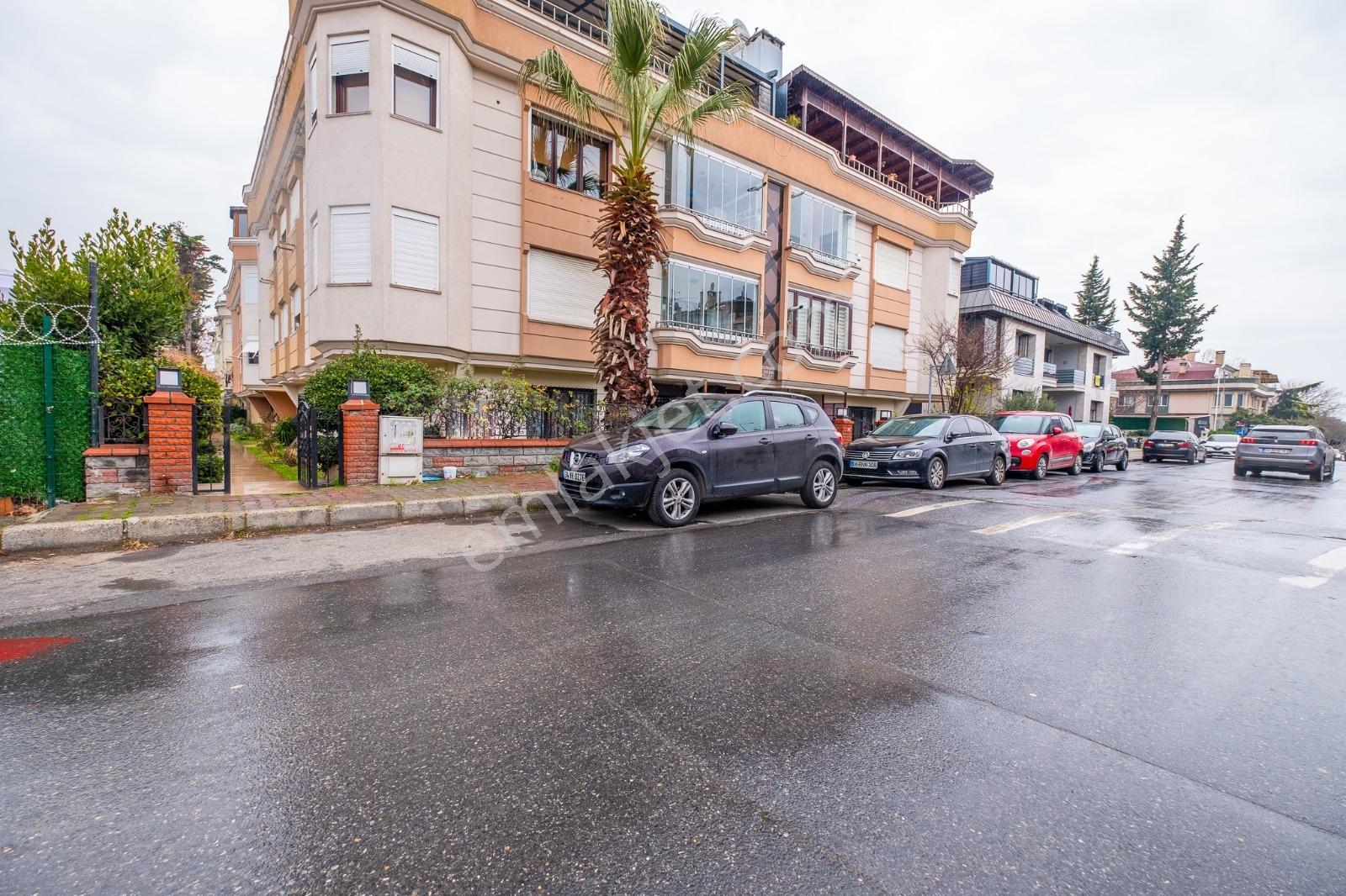 Florya Şenlikköy'de Tadilatlı Ve Temiz 3+1 Satılık Daire - Görsel 13