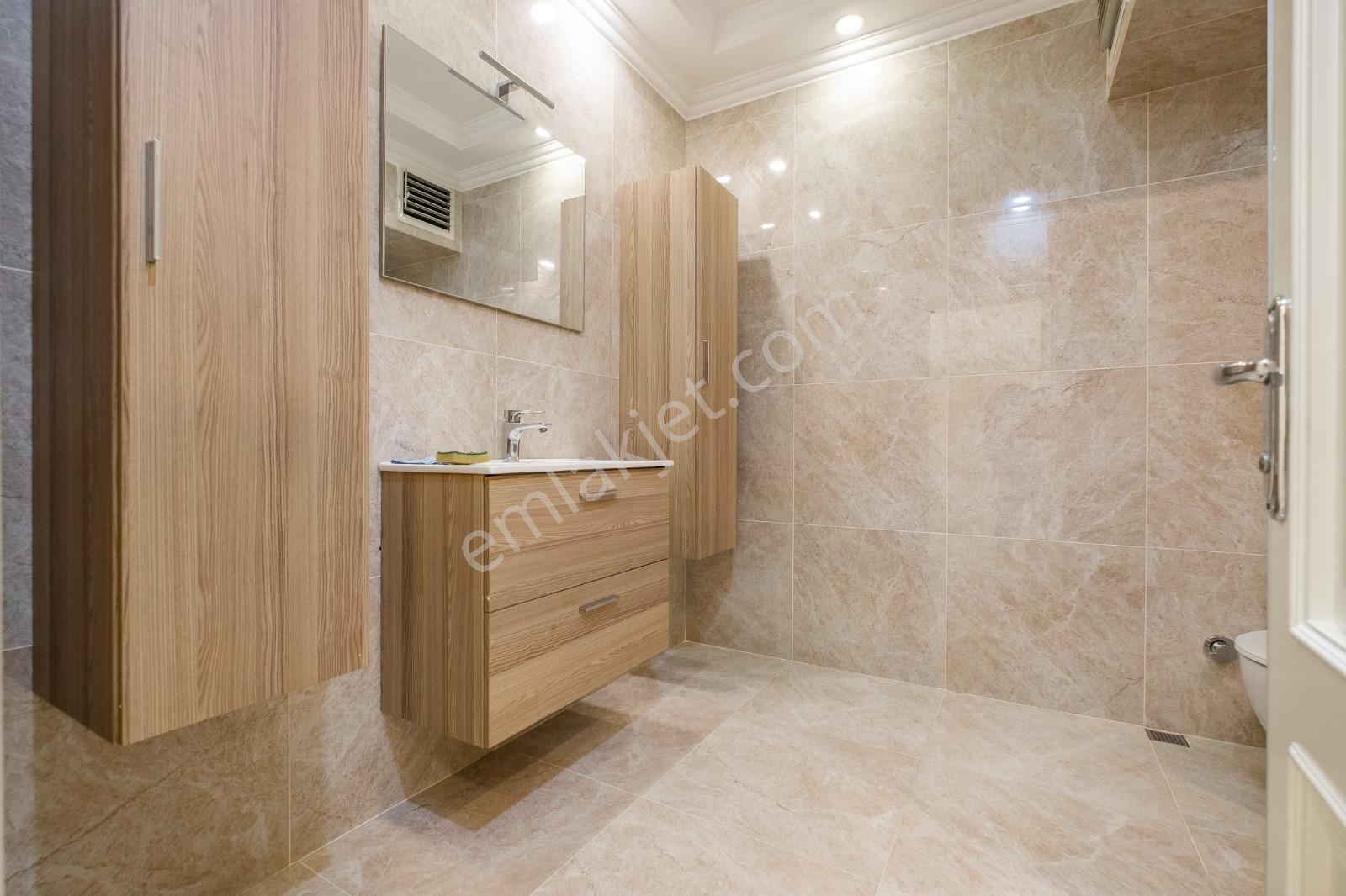 Florya Şenlikköy'de Tadilatlı Ve Temiz 3+1 Satılık Daire - Görsel 24