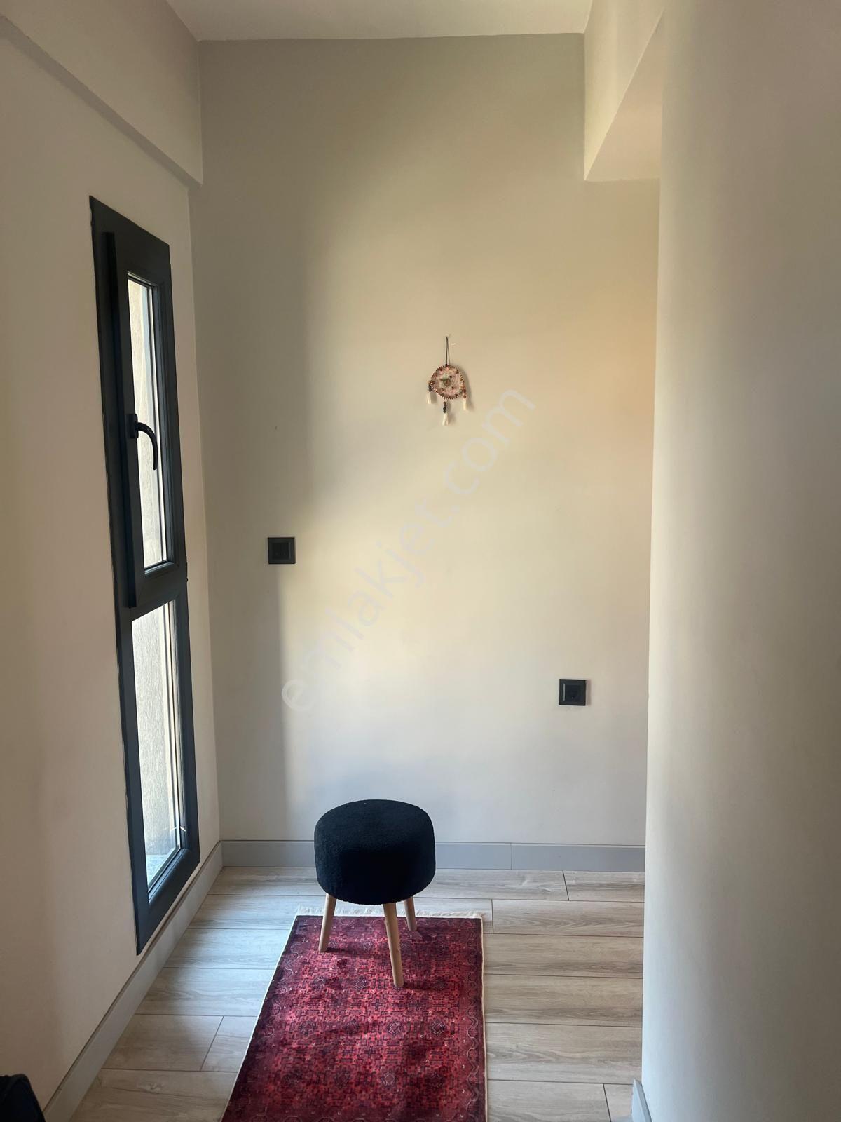 Kuştur Sahiline 550 Metre Havuzlu Ve Güvenlikli Sitede 2+1 - Görsel 28