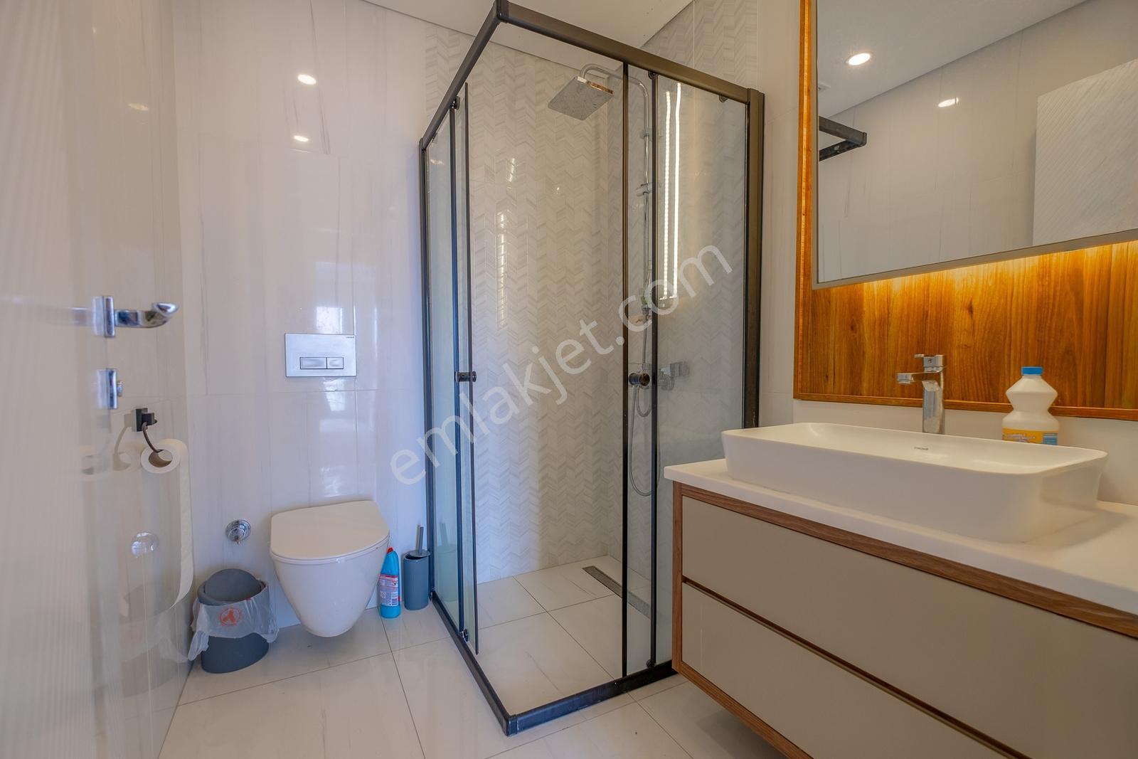 Beylikdüzü'nde Alya Dolunay Sitesinde 5+2 Satılık Dubleks Daire - Görsel 15