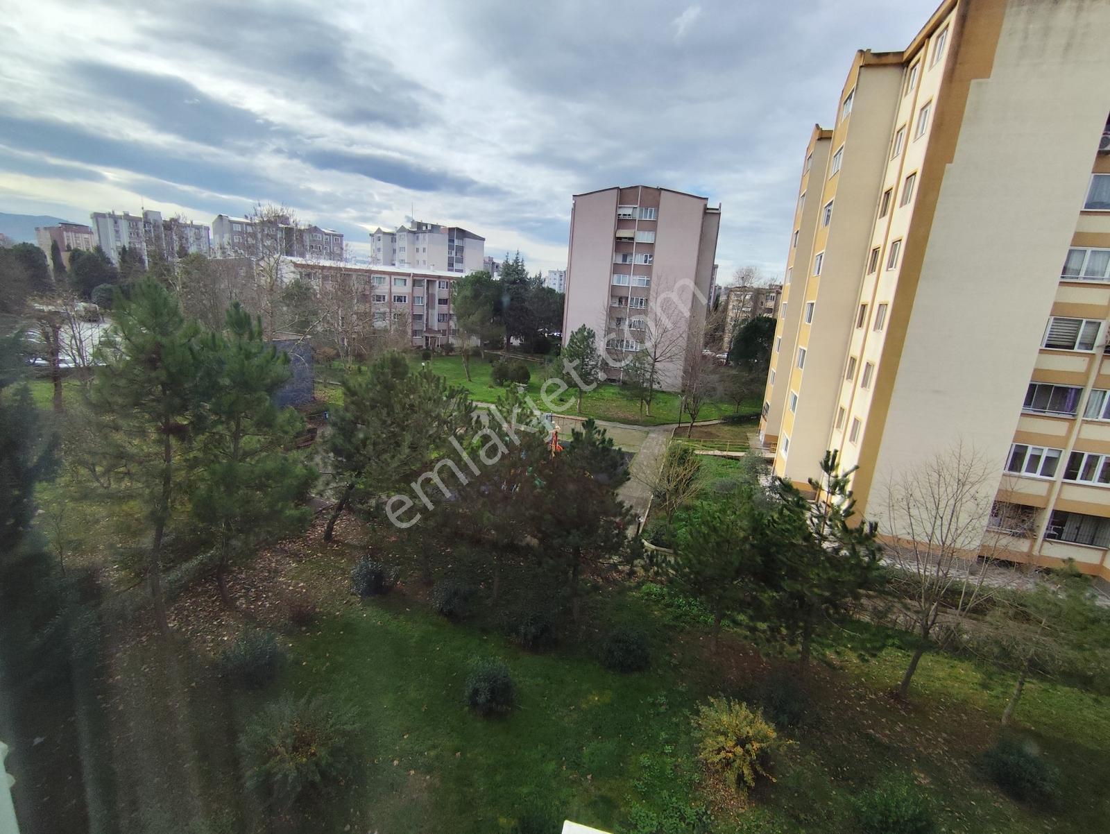 İzmit Yahyakaptanda Eşsiz Eşyalı Kiralık Daire 3+1 - Görsel 26