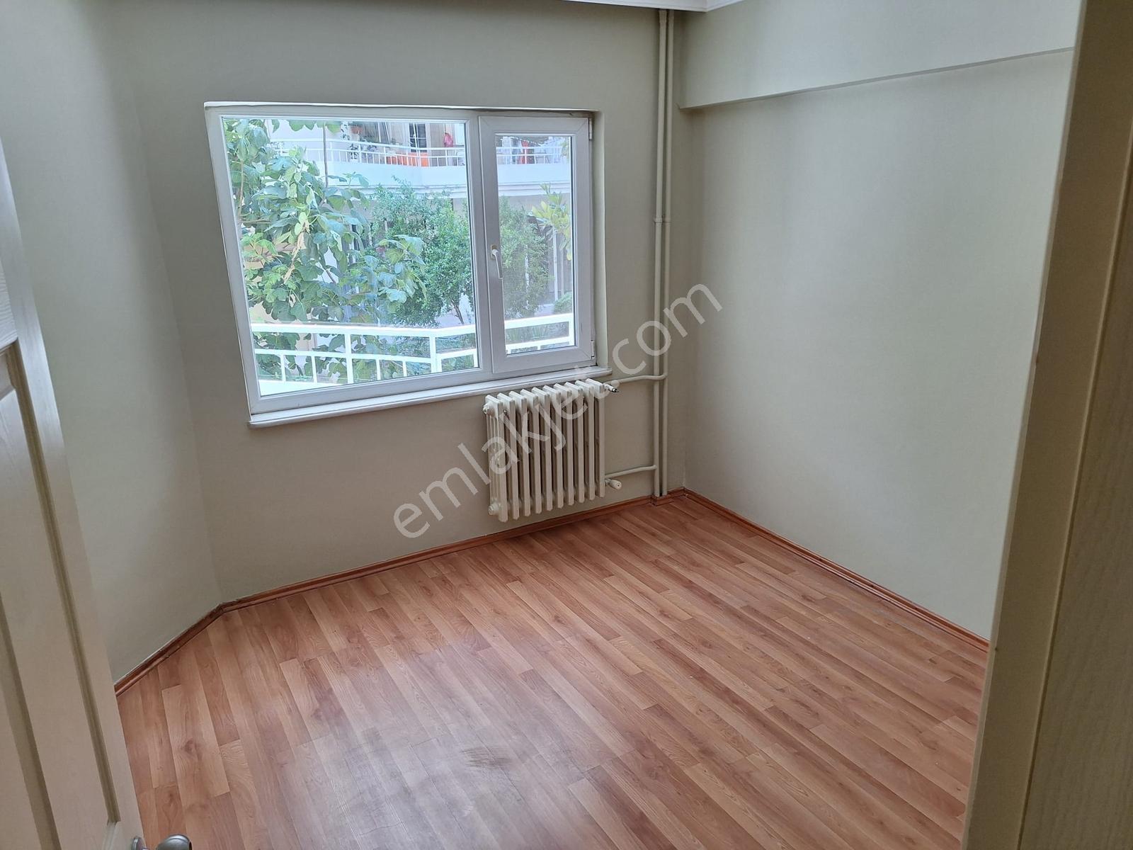 Esen'den Site İçi / Pazara 1 - Metroya 5 Dk Kiralık Daire - Görsel 12