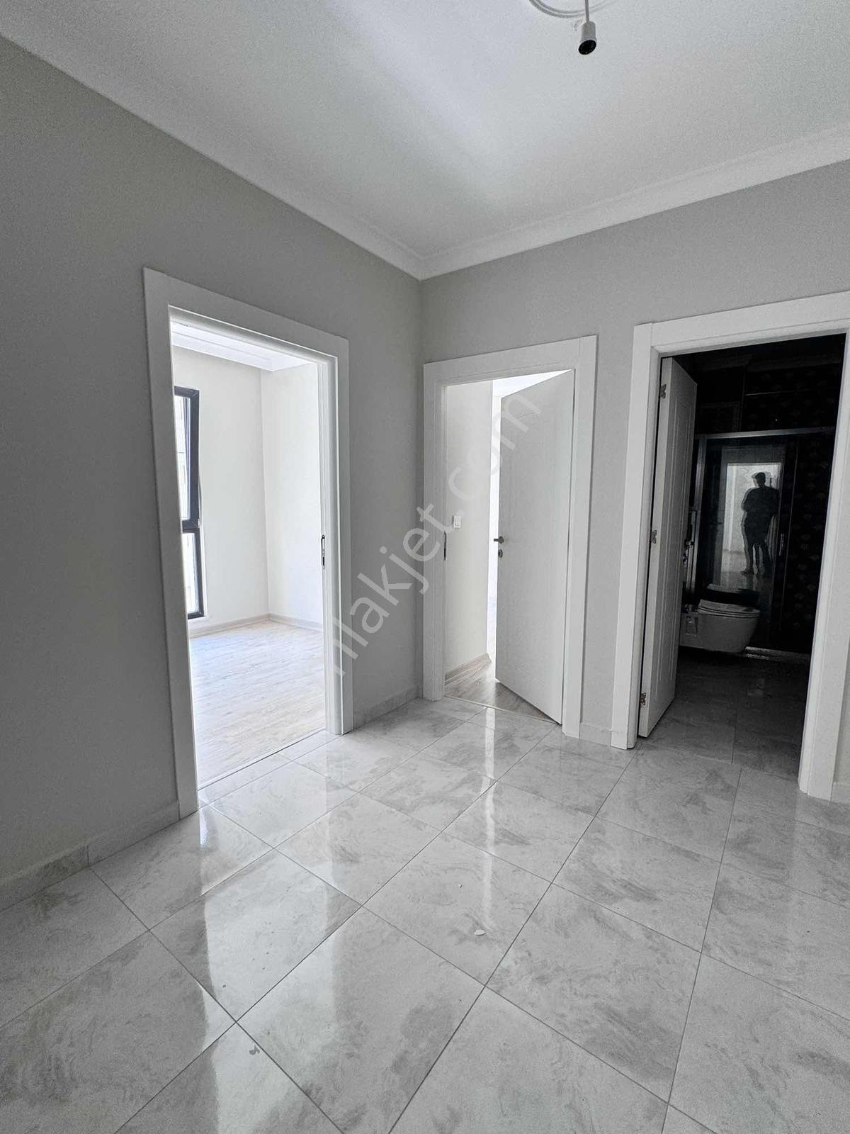 Çekmeköy Defnedalı Sitesi 2. Kat Kiralık 2+1 Daire - Görsel 8