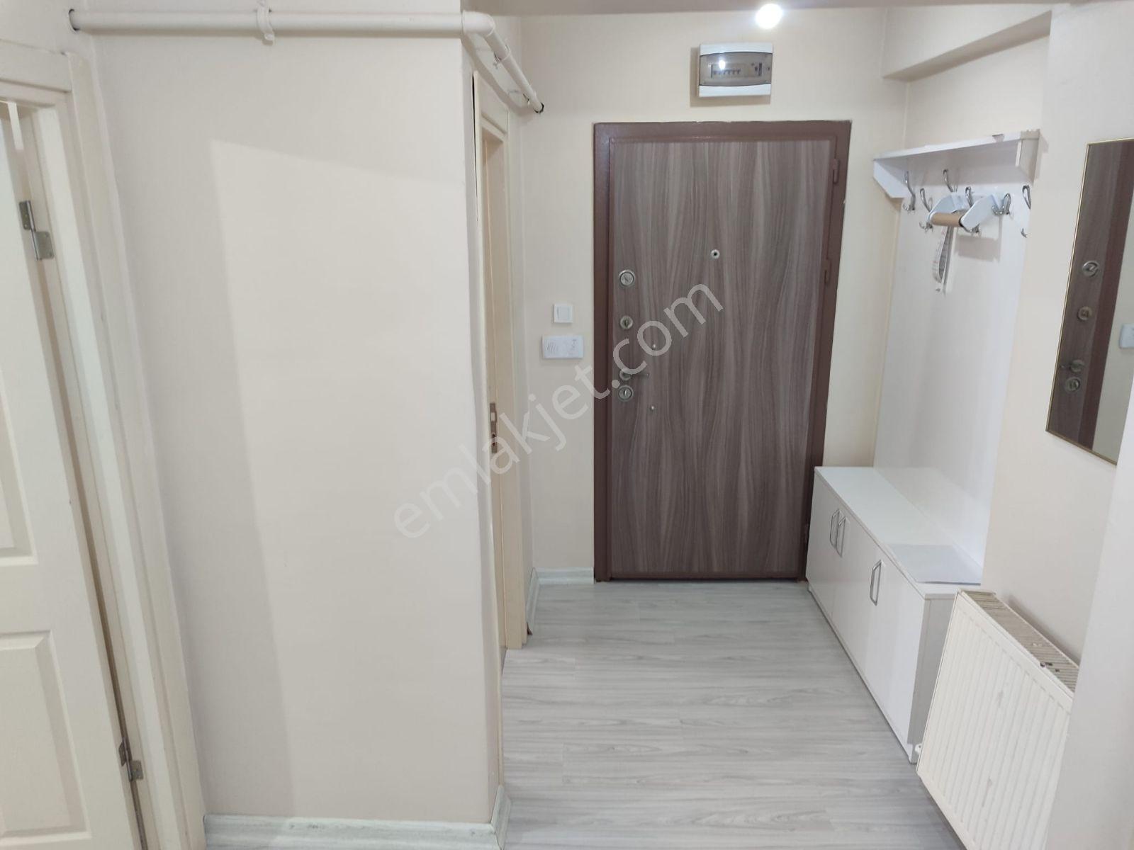 Asel'den Meydan-dablak Çok Nezih Asansörlü 1+1 Daire - Görsel 4