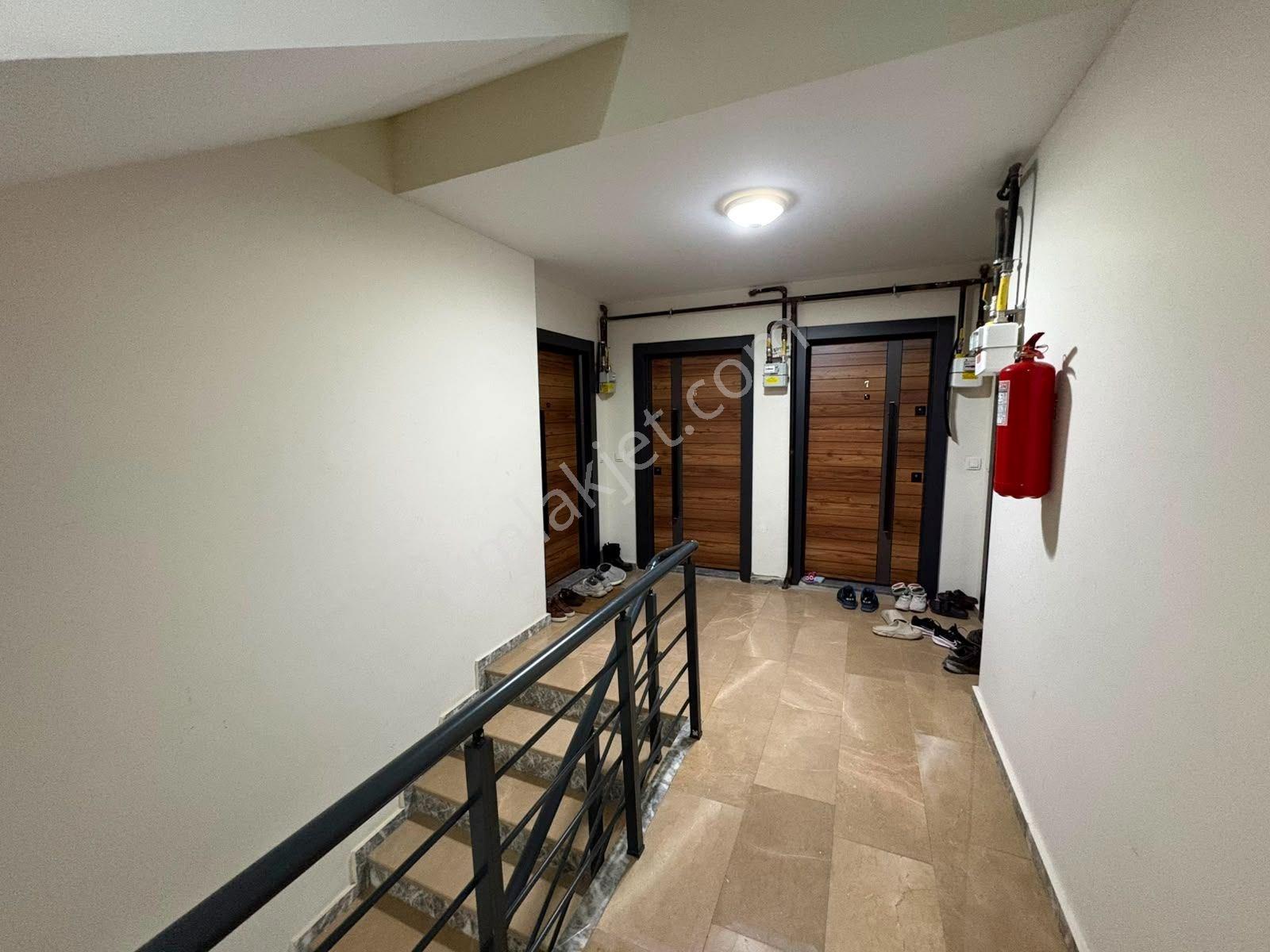 Altın Emlak'tan Kartepe Köseköy Vizyonpark'ta 3+1 Kiralık Daire - Görsel 6