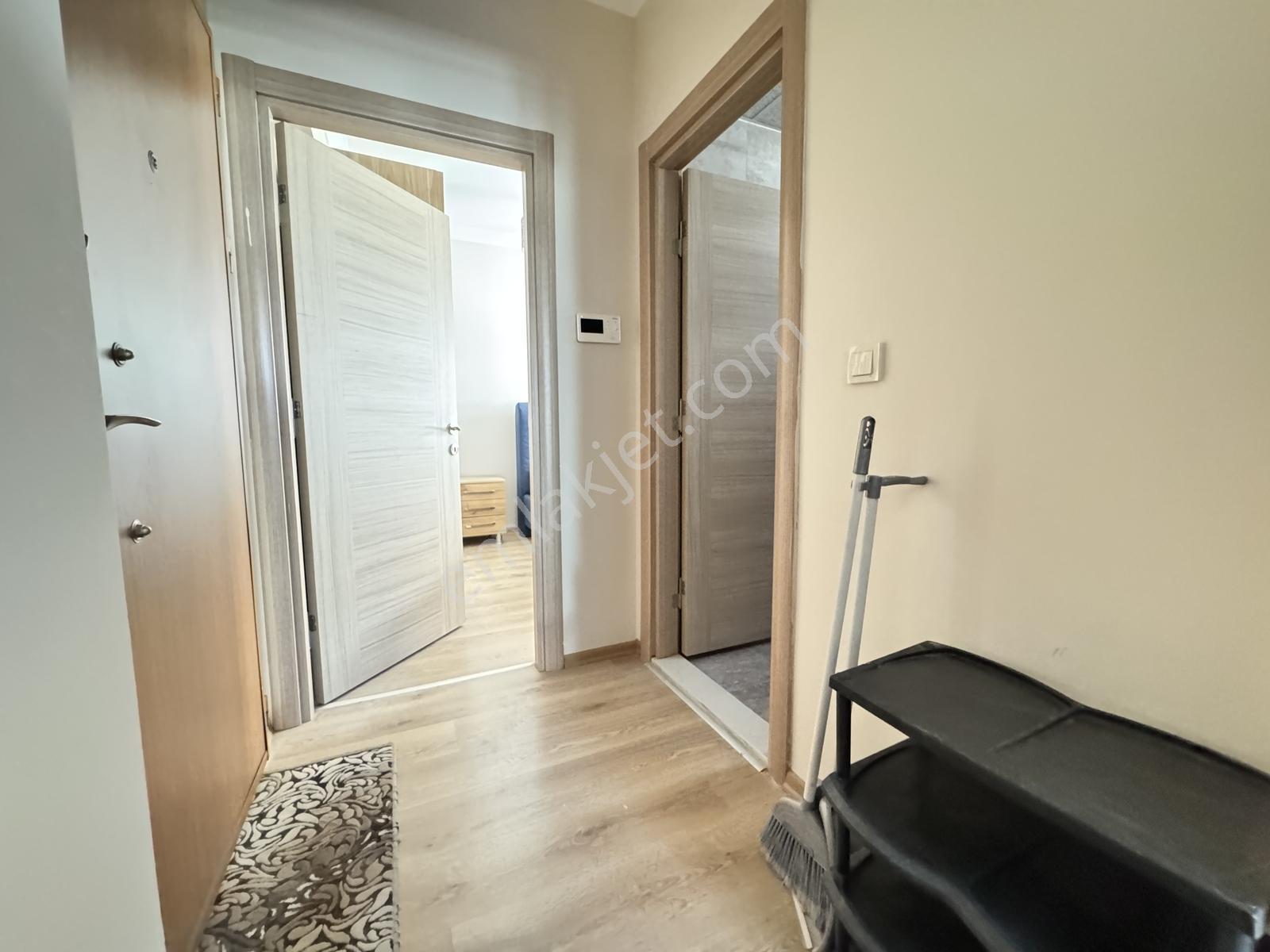 Sevinç'ten Paşakent Mahallesinde Eşyalı Kiralık 1+1 - Görsel 7