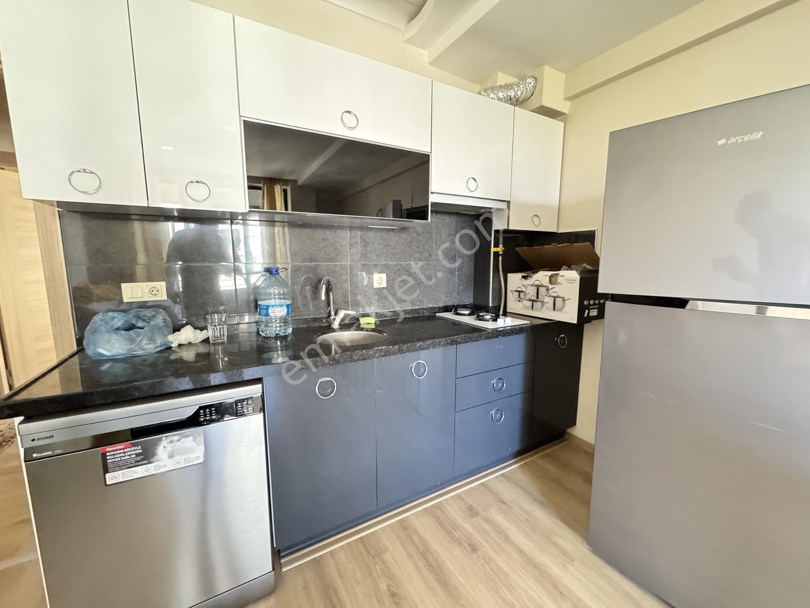 Sevinç'ten Paşakent Mahallesinde Eşyalı Kiralık 1+1 - Görsel 12