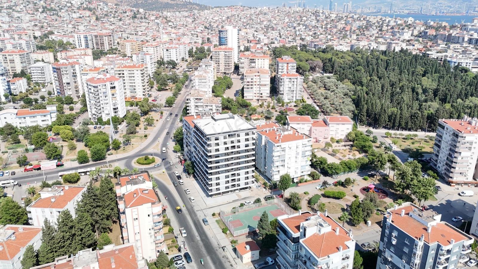 Yeni Girne Caddesinde Prestijli Binada Satılık 2+1 Daire - Görsel 26