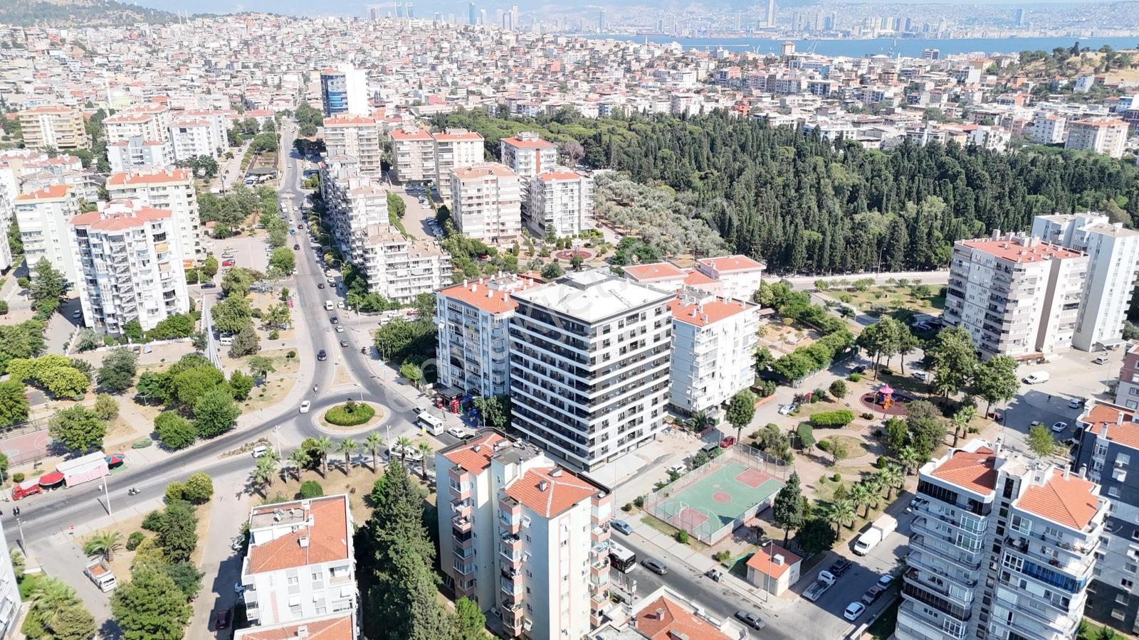 Yeni Girne Caddesinde Prestijli Binada Satılık 2+1 Daire - Görsel 12