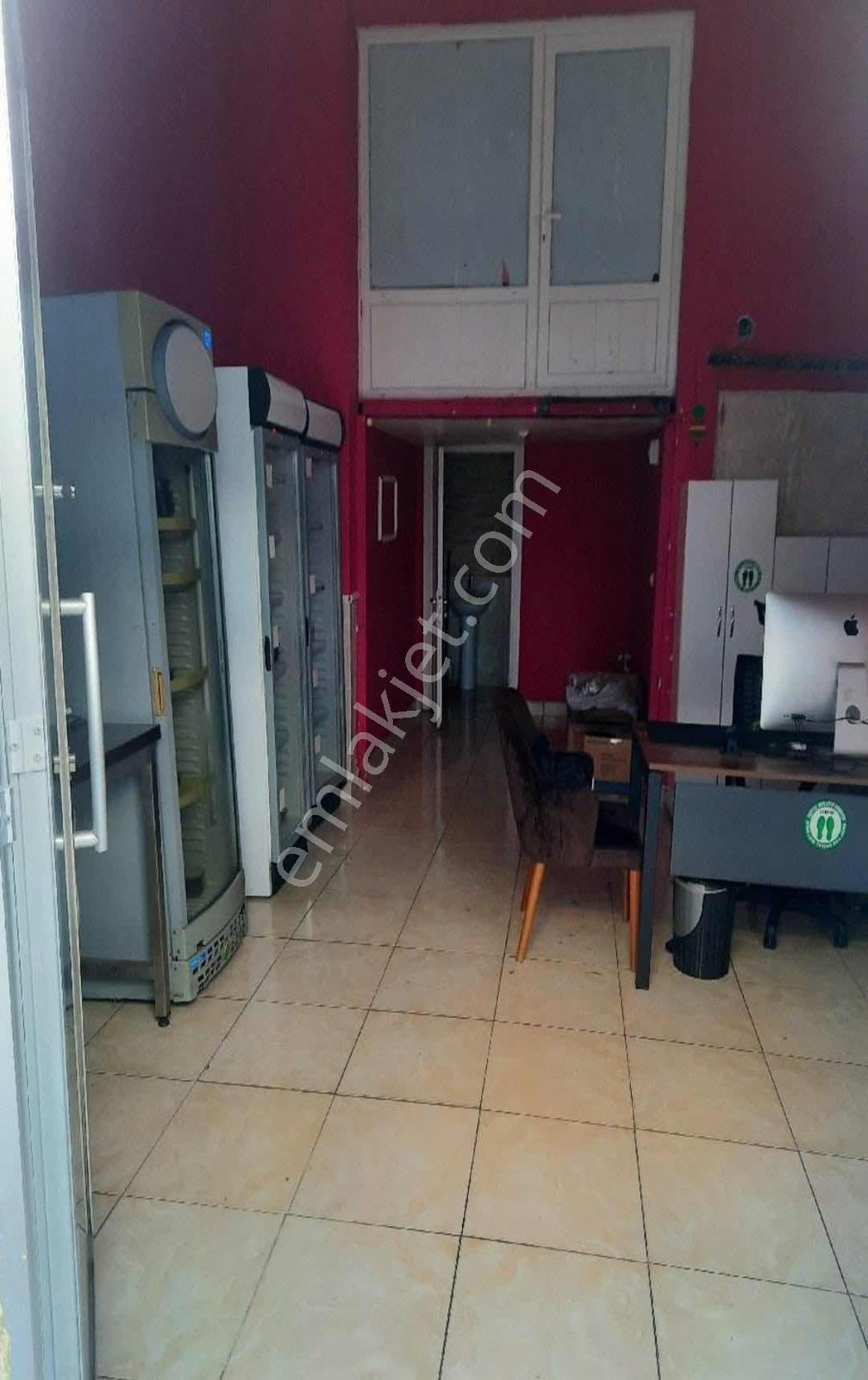 Uygun Emlaktan Satılık 140m2 Düzgiriş Yüksek Tavan Dükkan - Görsel 6