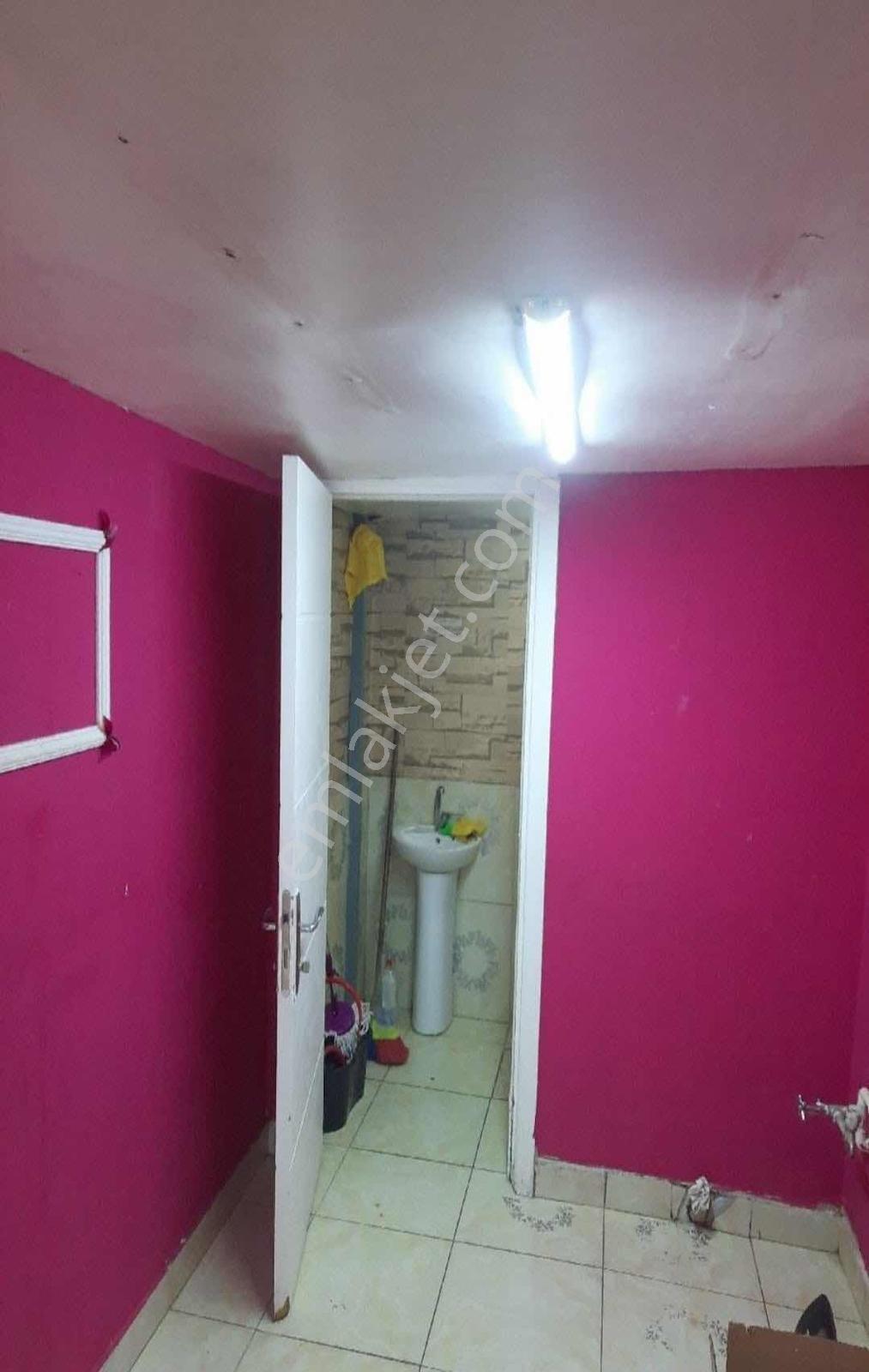 Uygun Emlaktan Satılık 140m2 Düzgiriş Yüksek Tavan Dükkan - Görsel 13