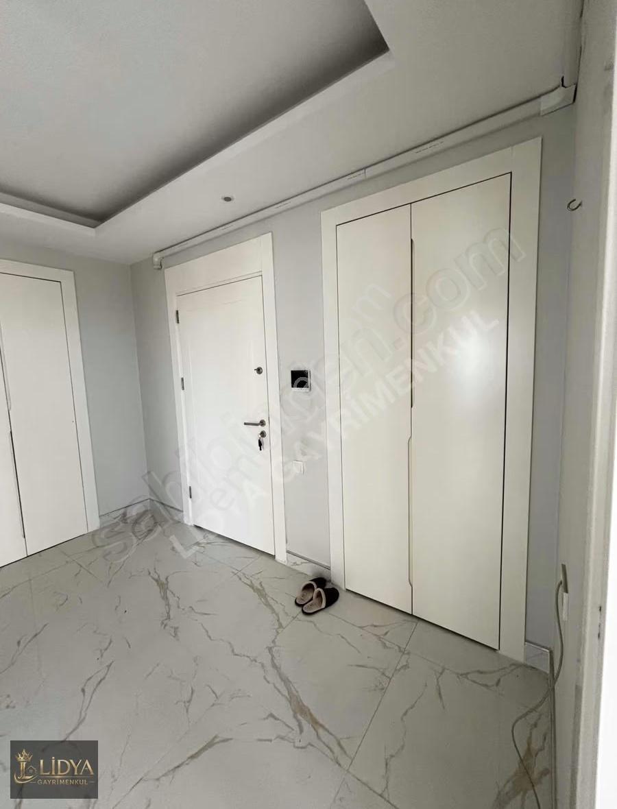 Erdemli'nin Prestijli Sitesi Bulvar Yeşilyurt 5+1 Satılık Daire - Görsel 18
