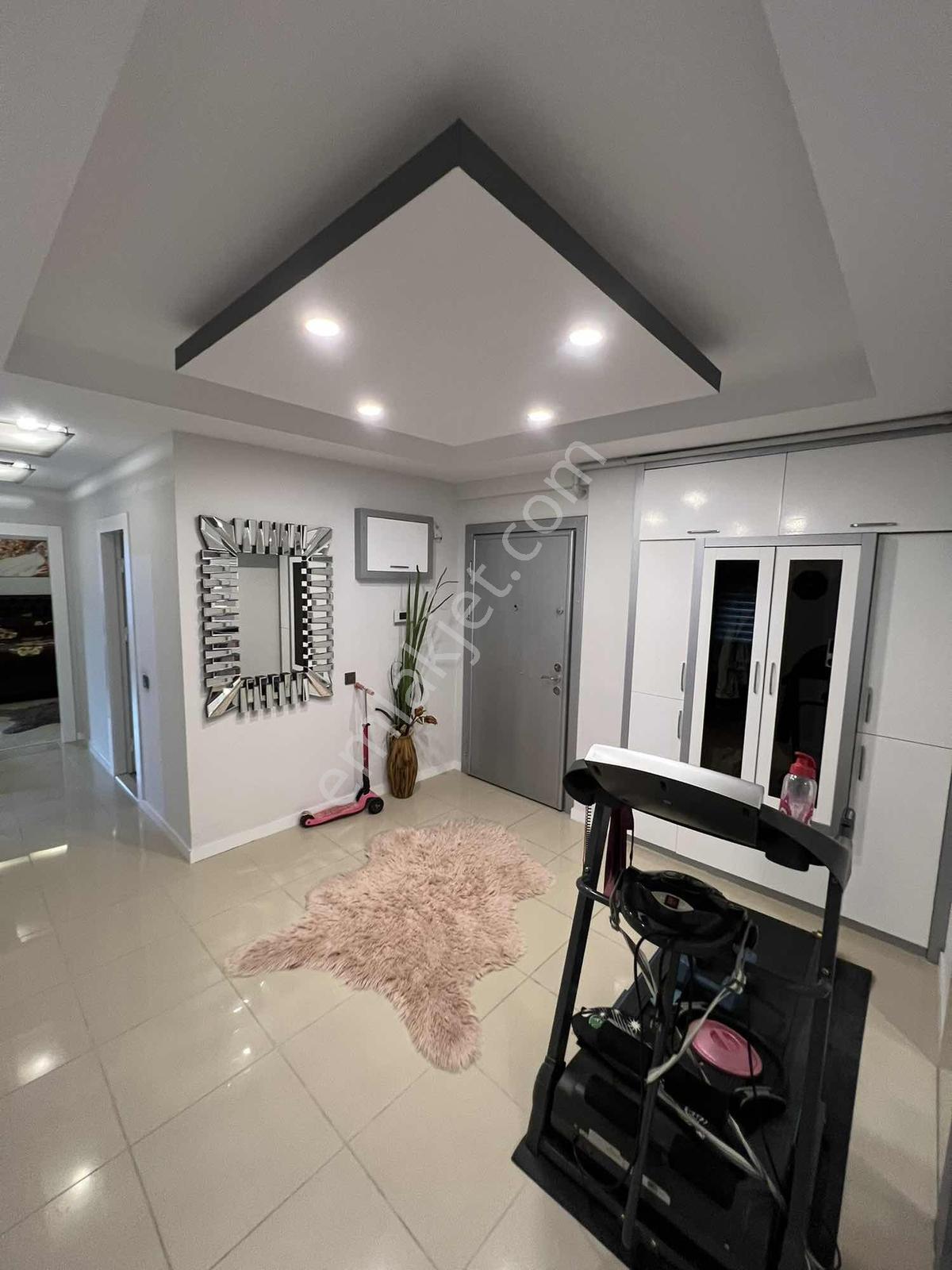 Uncalı Mahallesinde Vatandaşlığa Uygun, Lüks 3+1 Satılık Daire - Görsel 9