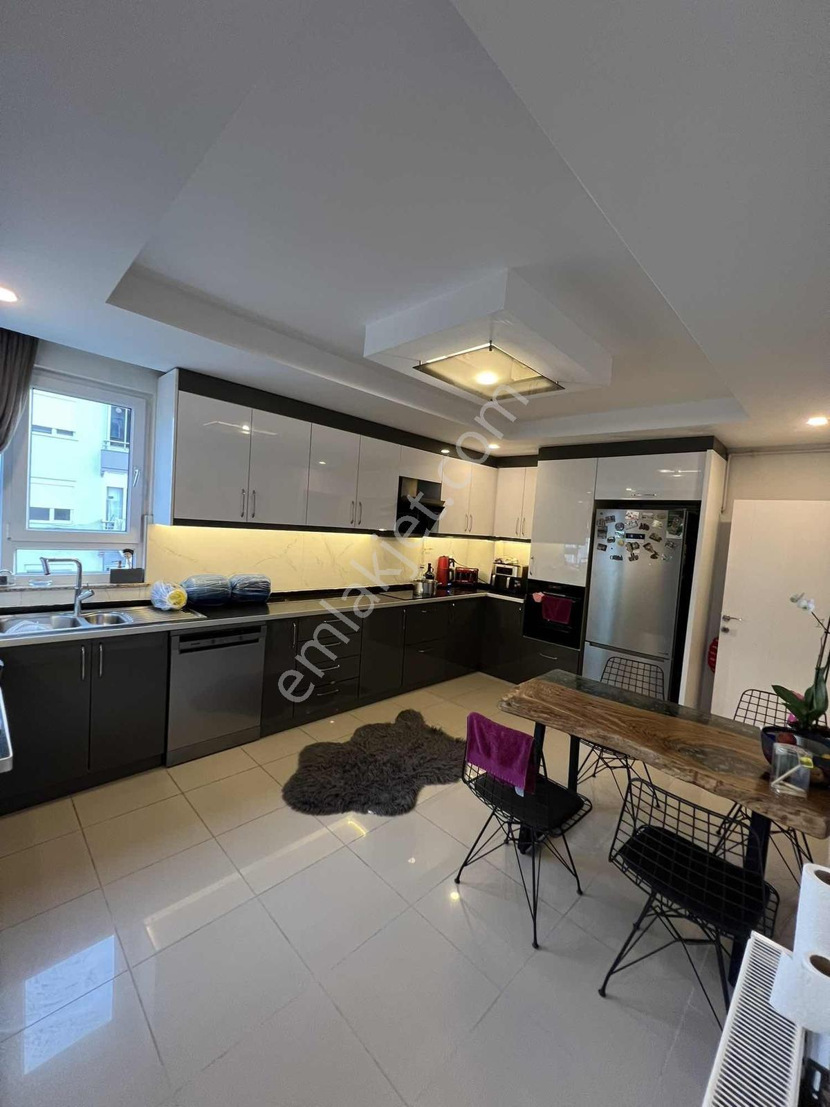 Uncalı Mahallesinde Vatandaşlığa Uygun, Lüks 3+1 Satılık Daire - Görsel 11
