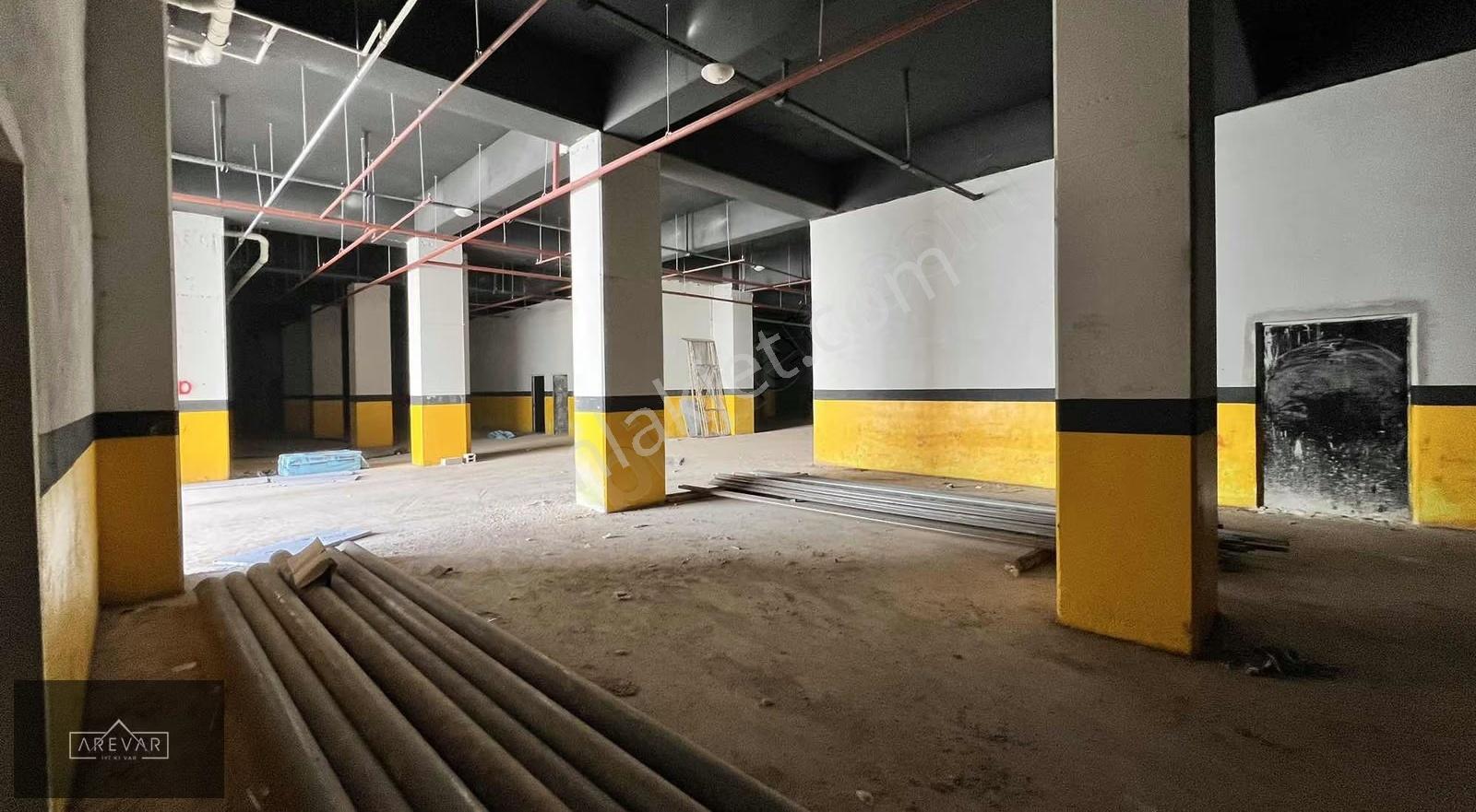 Arevar Dan Aydınlar Da Cadde Üstü Cephesi Açık Kiralık Dükkan - Görsel 13