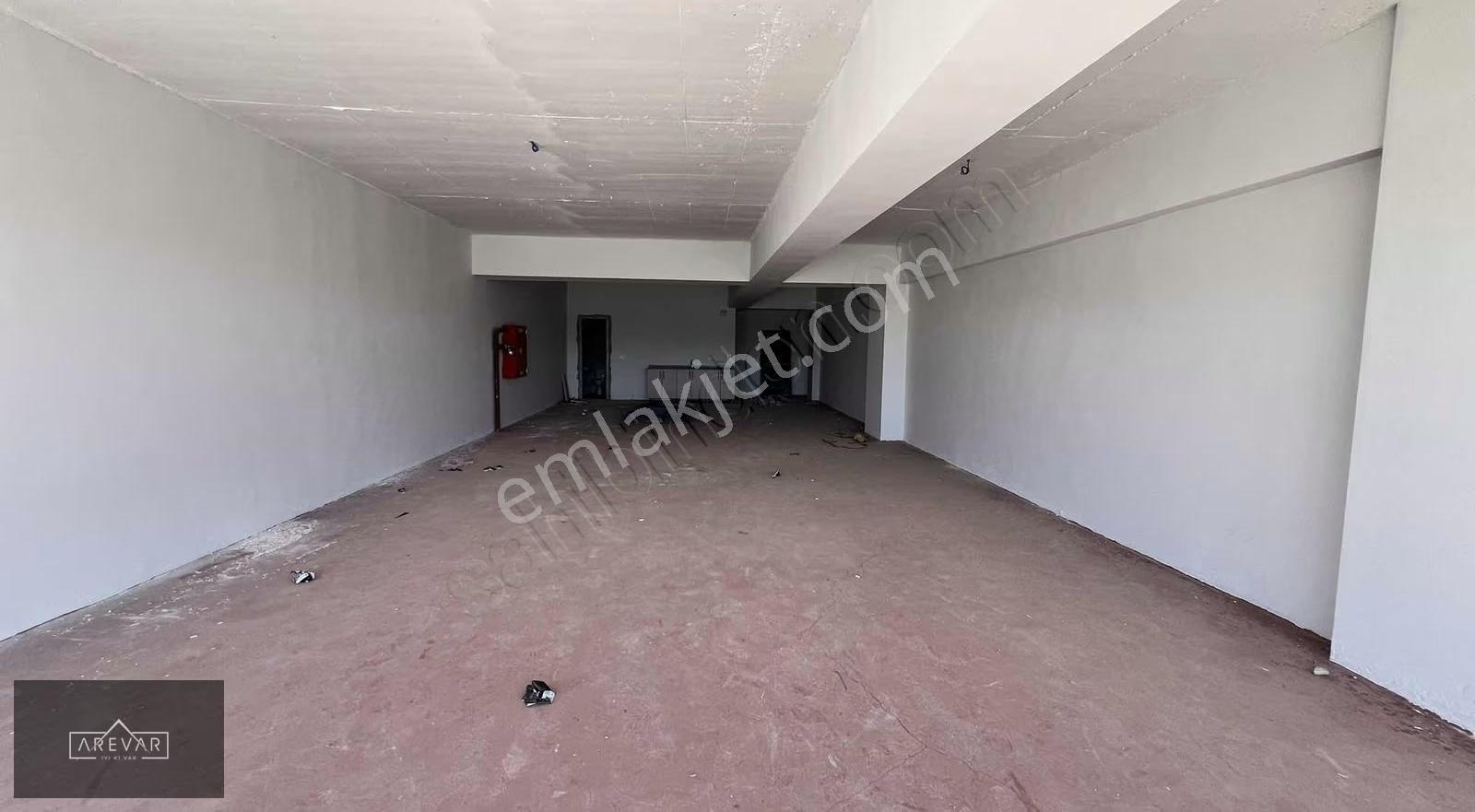 Arevar Dan Aydınlar Da Cadde Üstü Cephesi Açık Kiralık Dükkan - Görsel 12